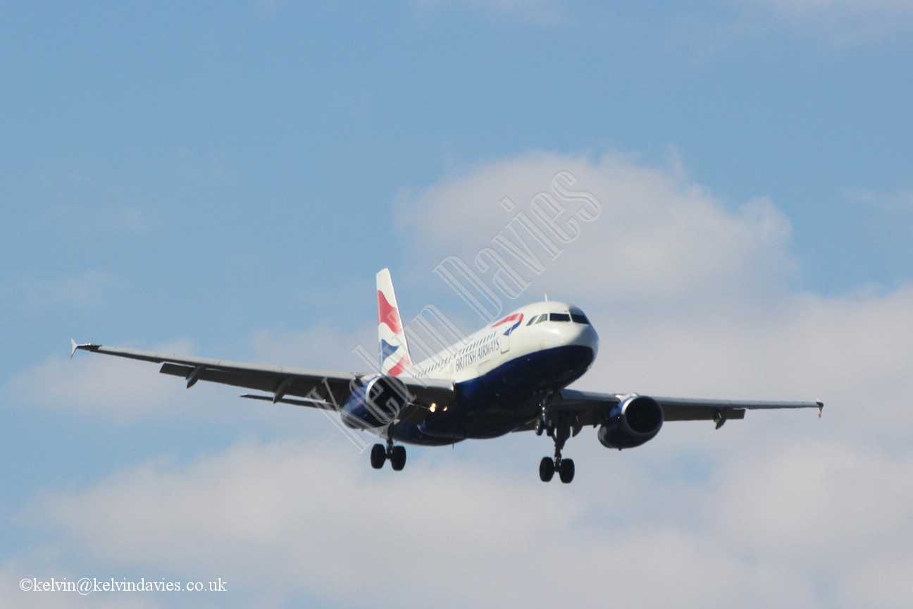 British Airways A319 G-EUPJ