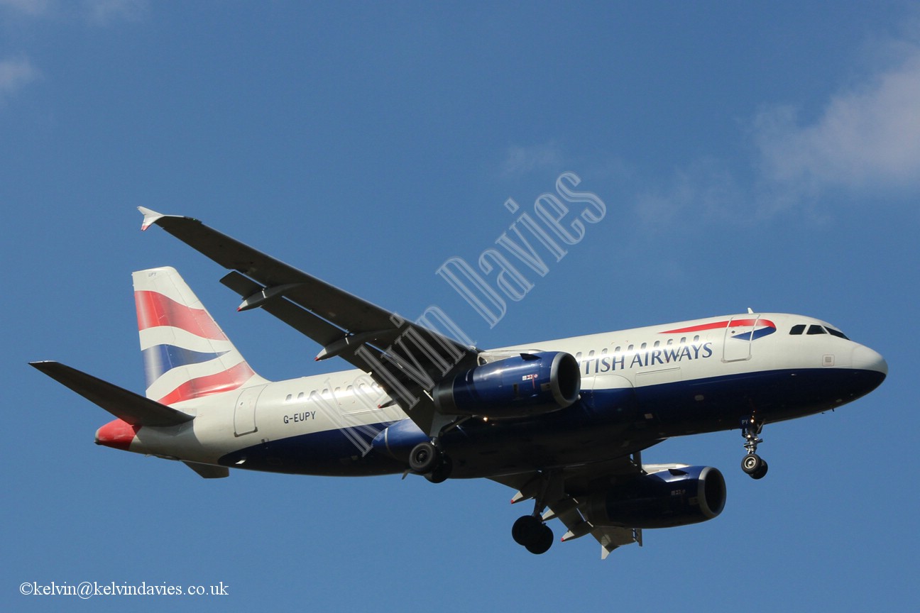 British Airways A319 G-EUPY