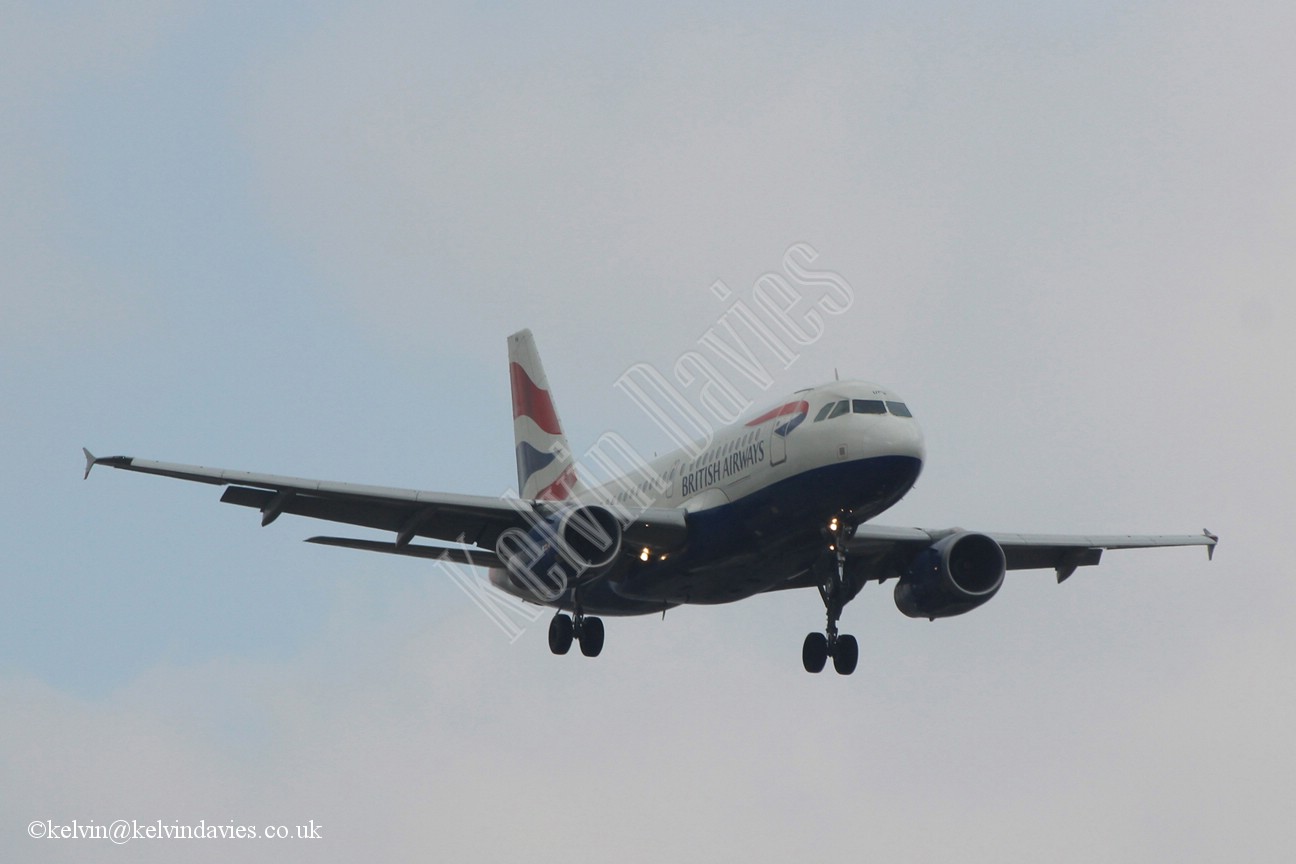 British Airways A319 G-EUPW