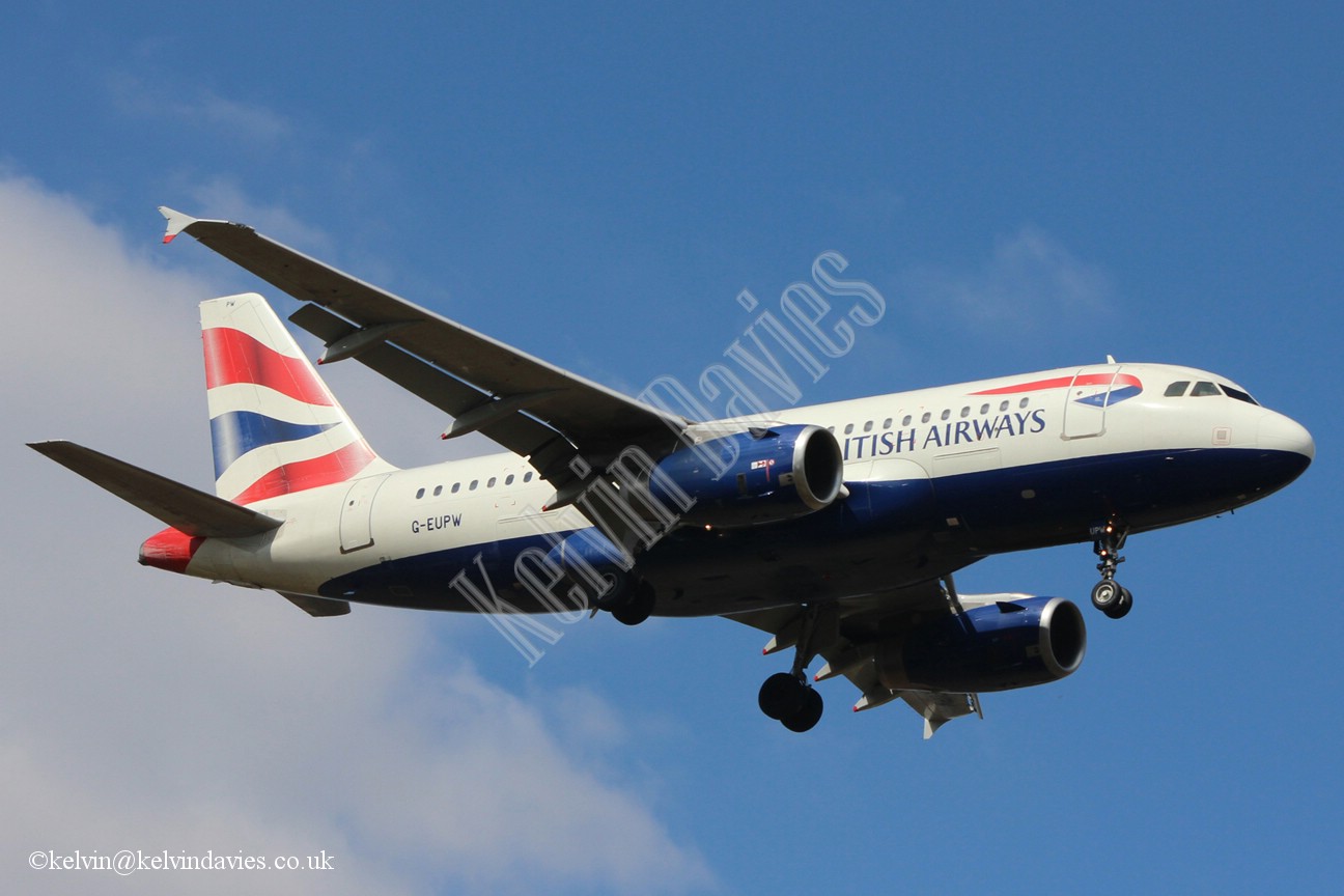 British Airways A319 G-EUPW