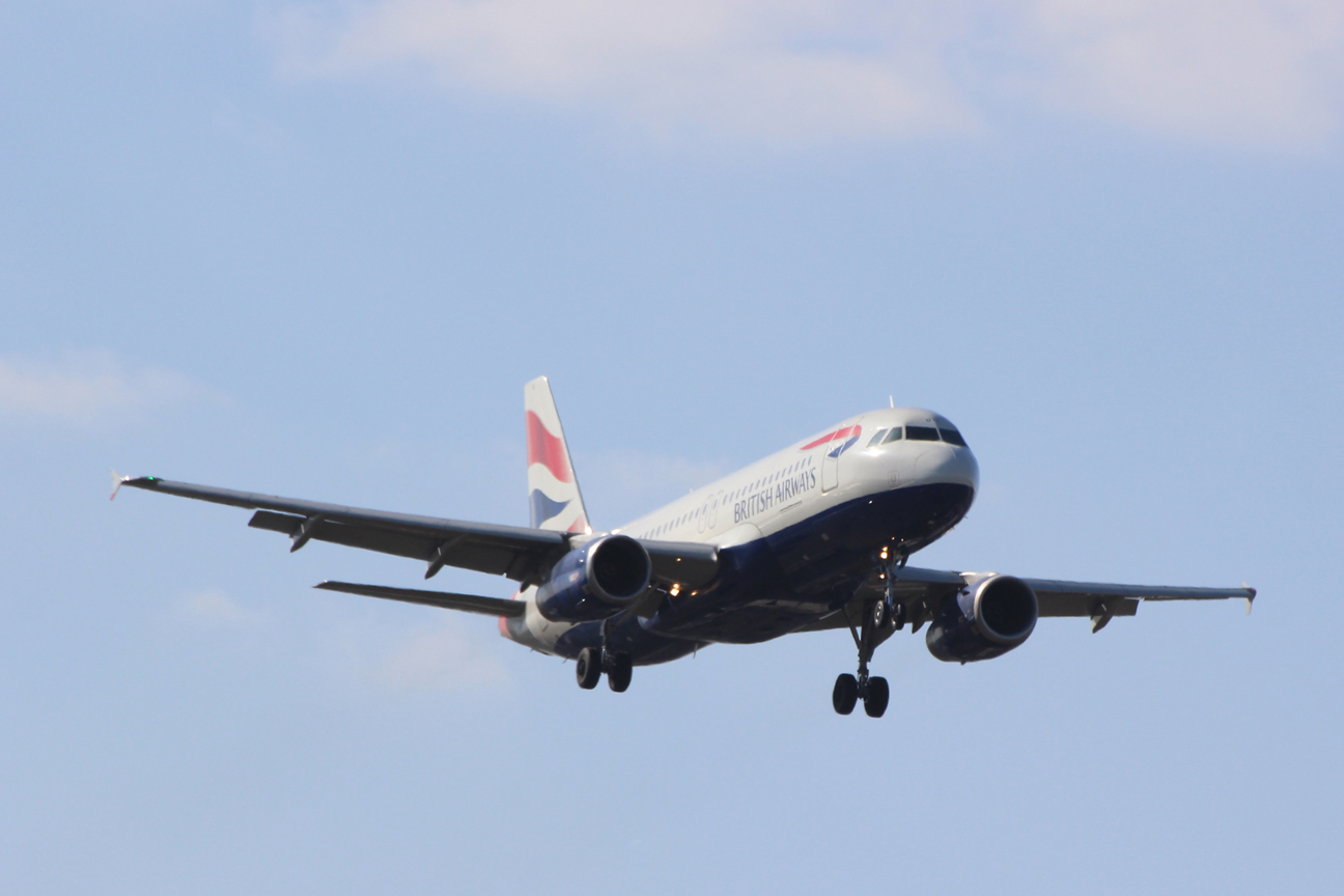 British Airways A320 G-EUYL