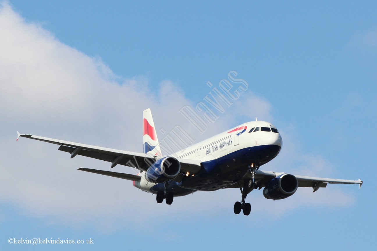 British Airways A320 G-EUYM