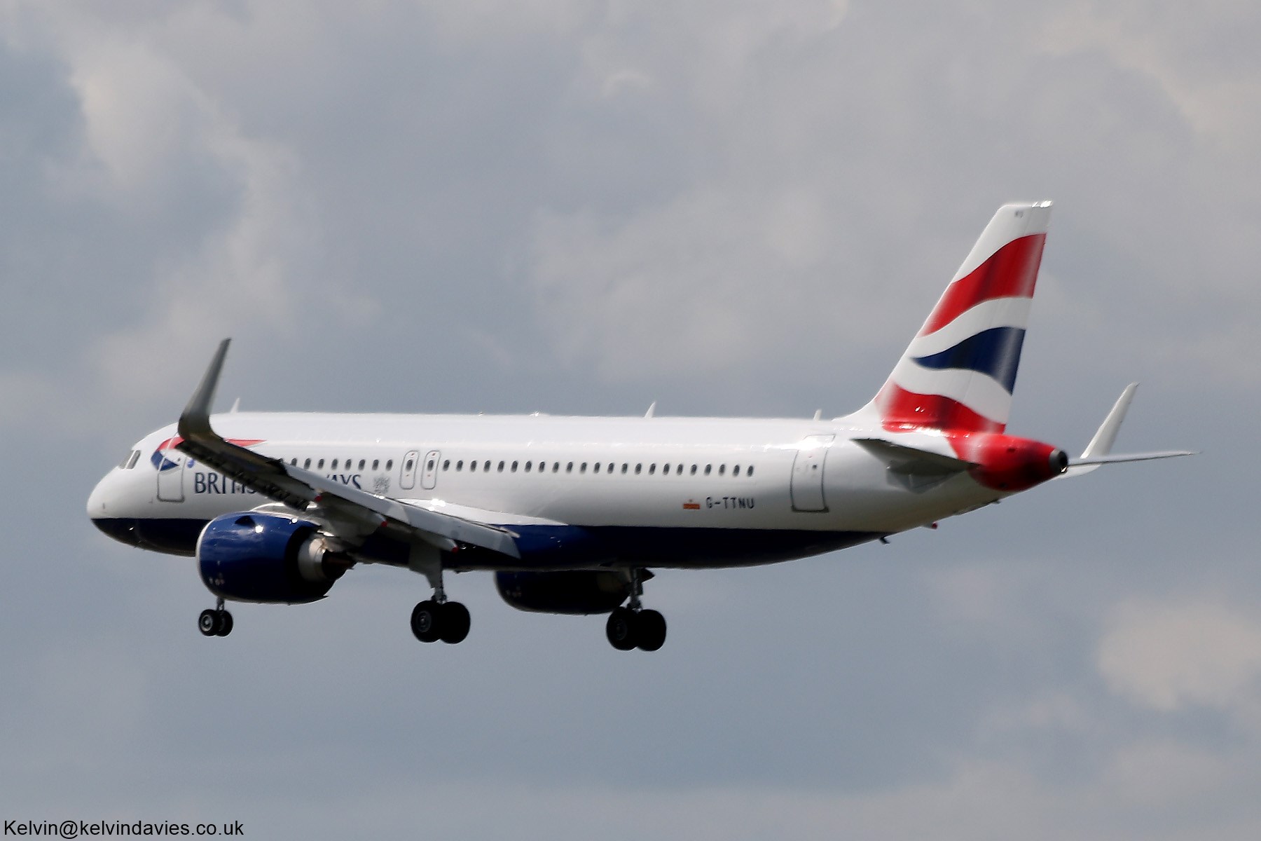 British Airways A320 G-TTNU