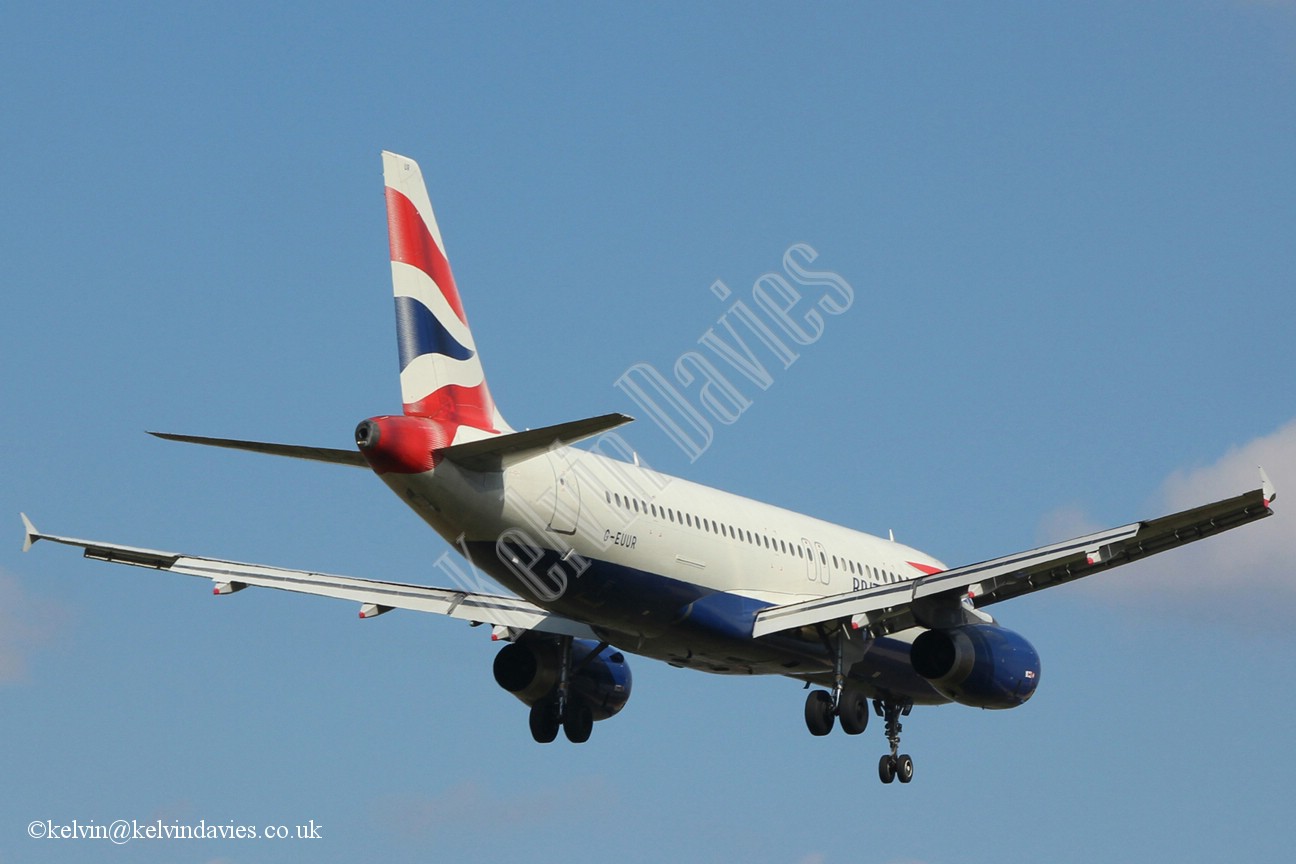 British Airways A320 G-EUUR