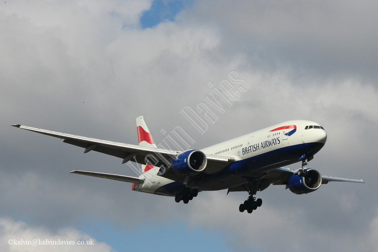 British Airways 777 G-YMMI