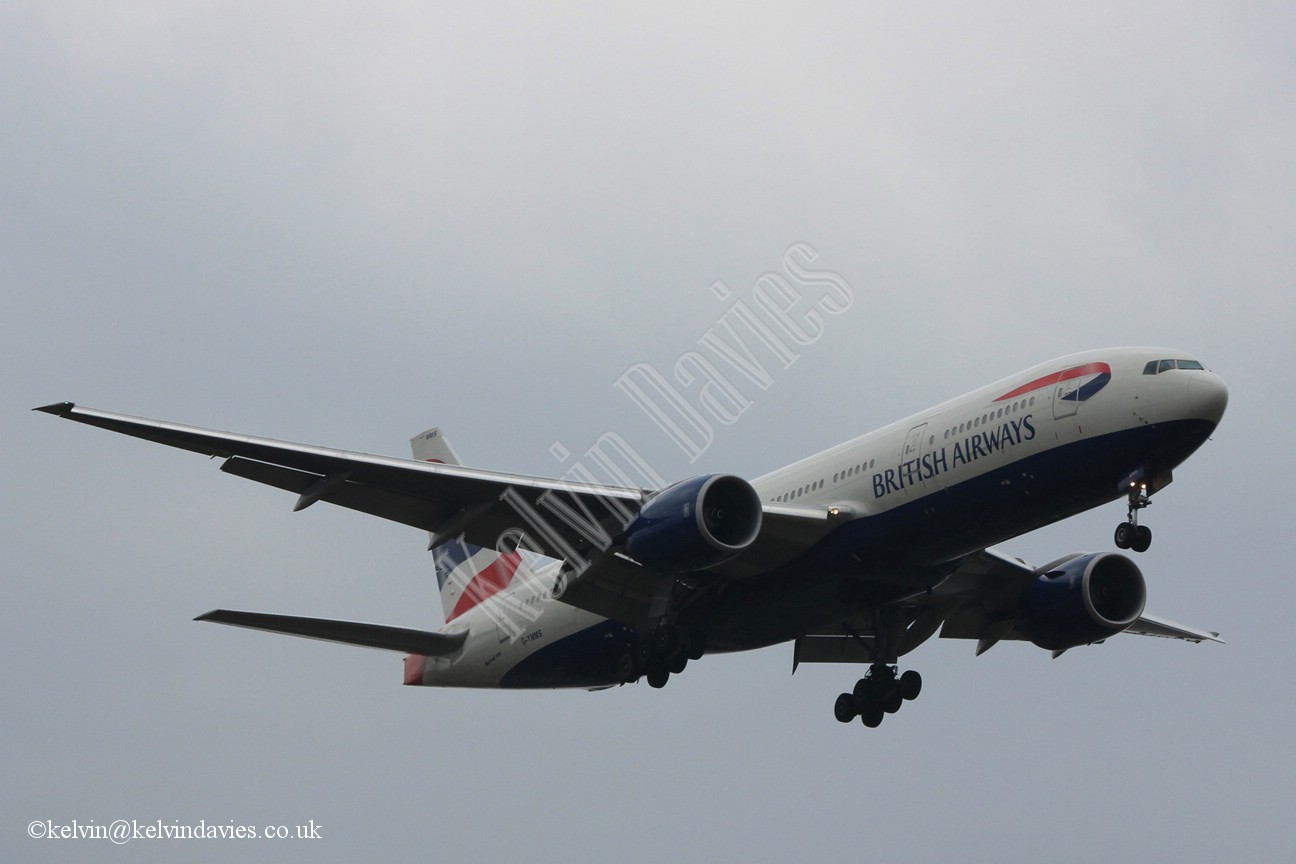 British Airways 777 G-YMMS