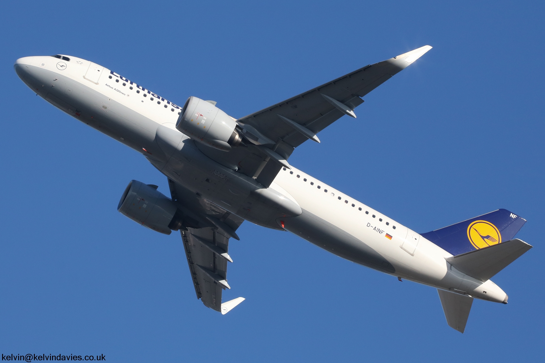 Lufthansa A320 D-AINF