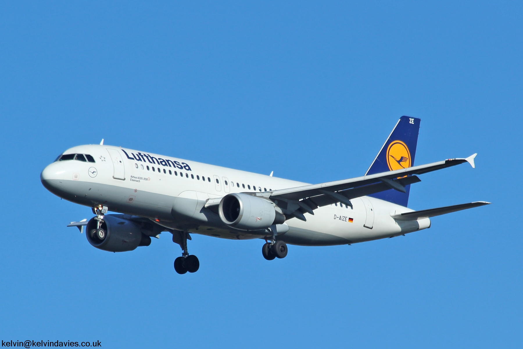 Lufthansa A320 D-AIZE