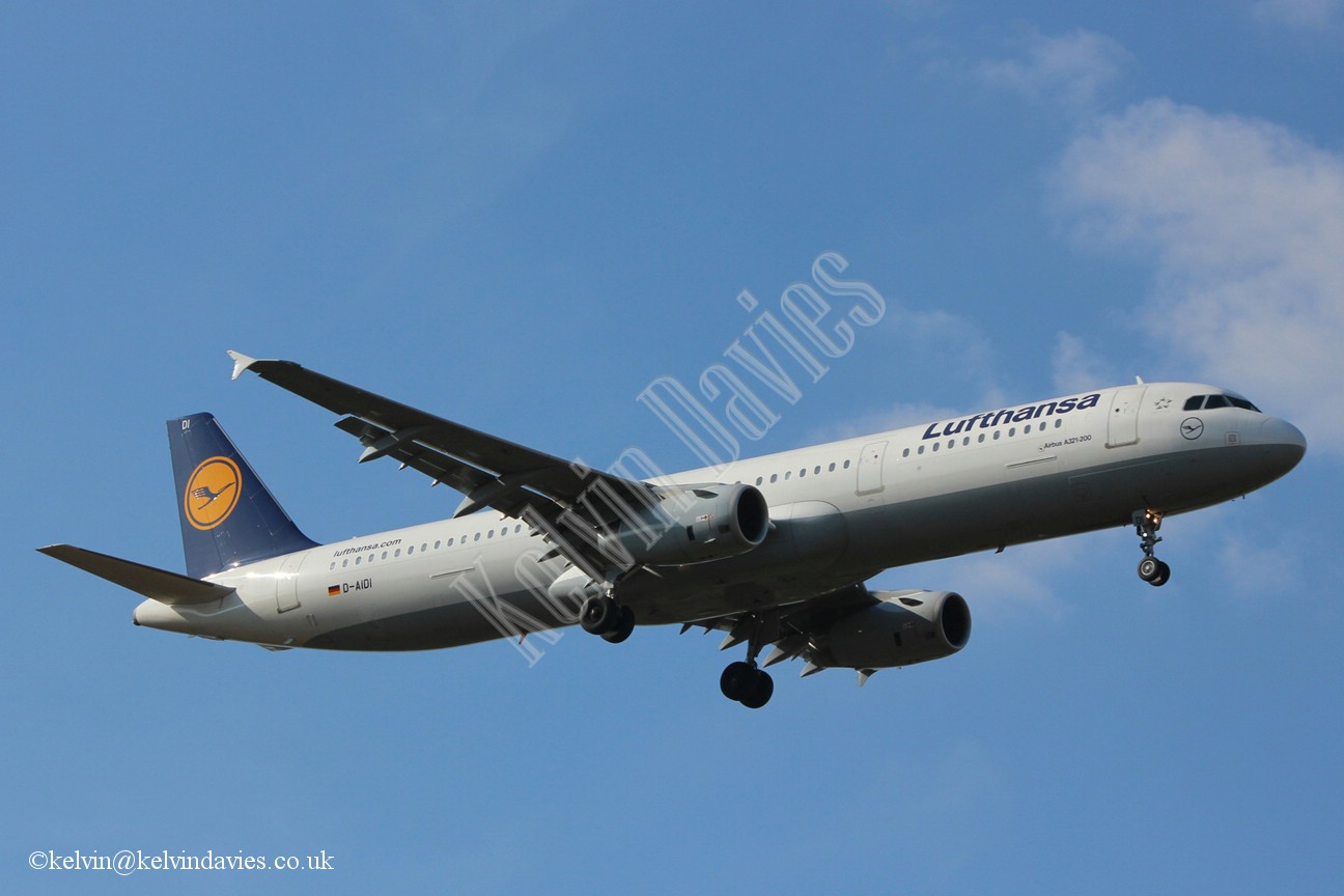 Lufthansa A321 D-AIDI