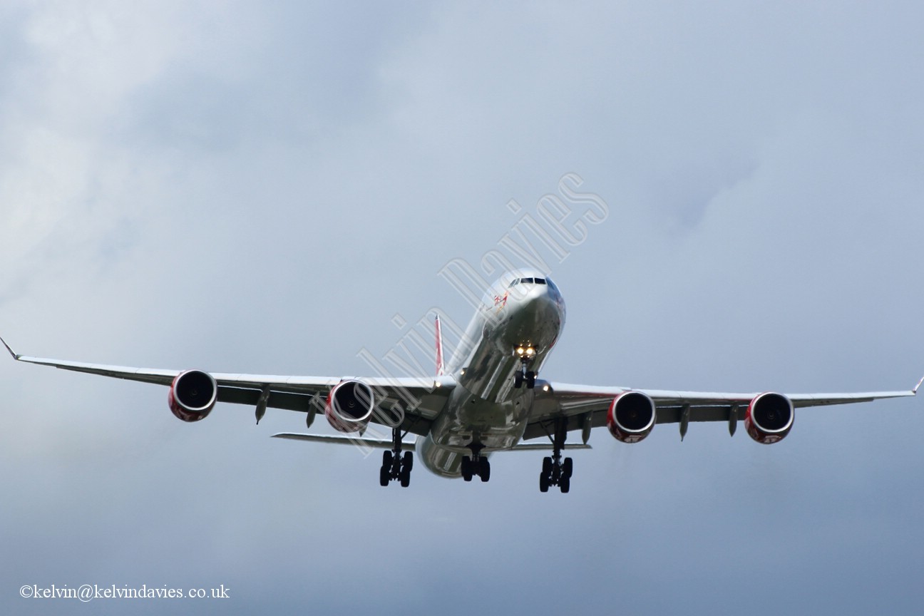 Virgin Atlantic A340 G-VFIZ