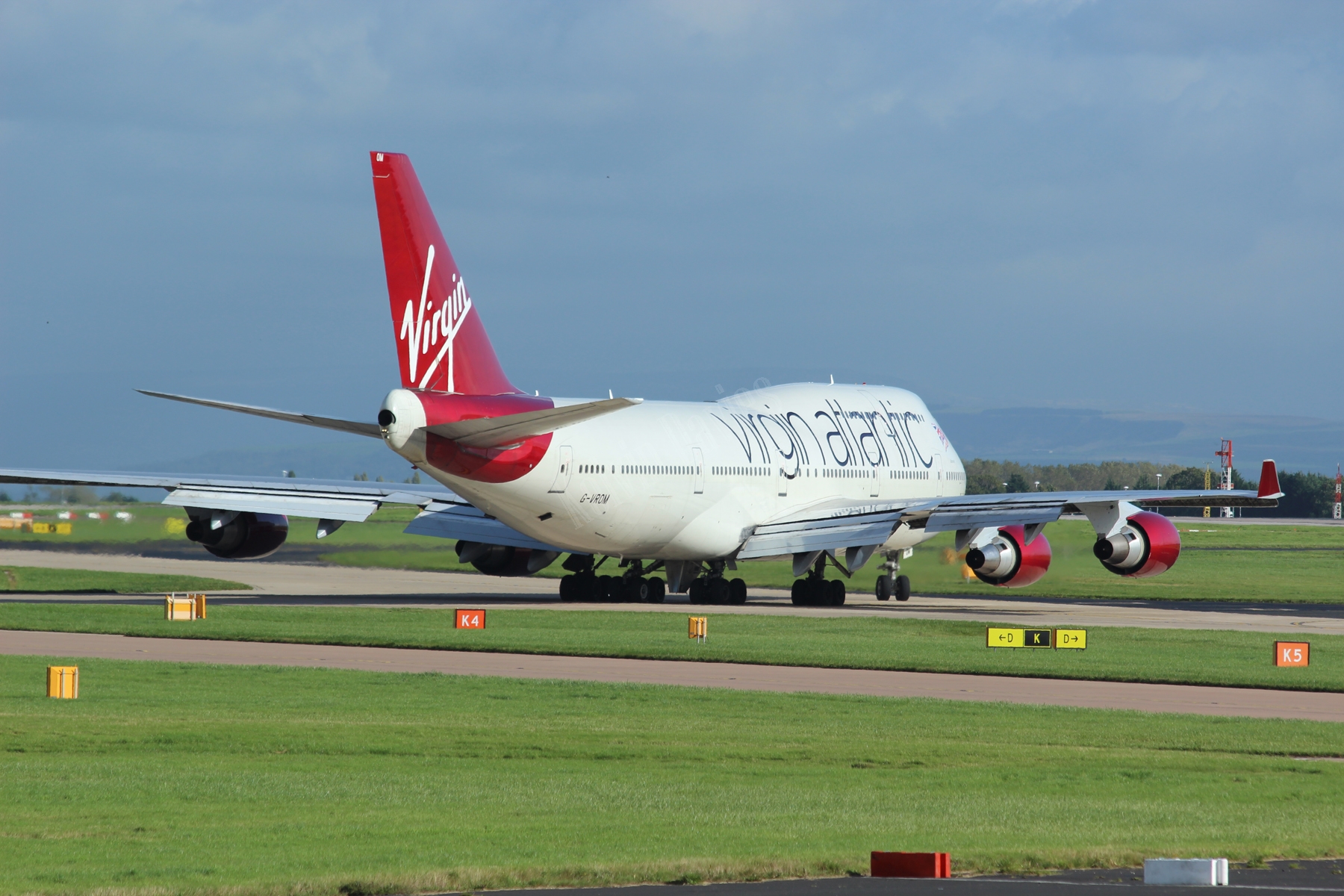 Virgin Atlantic 747 G-VROM