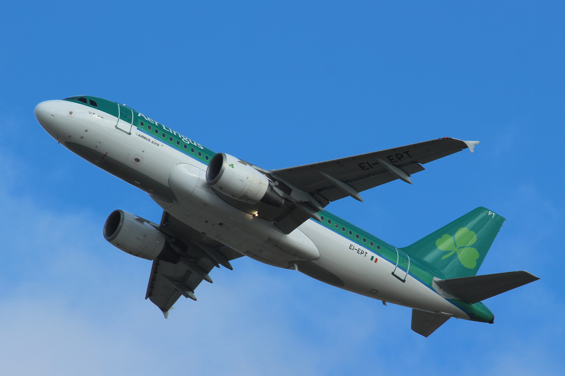 Aer Lingus A319 EI-EPT