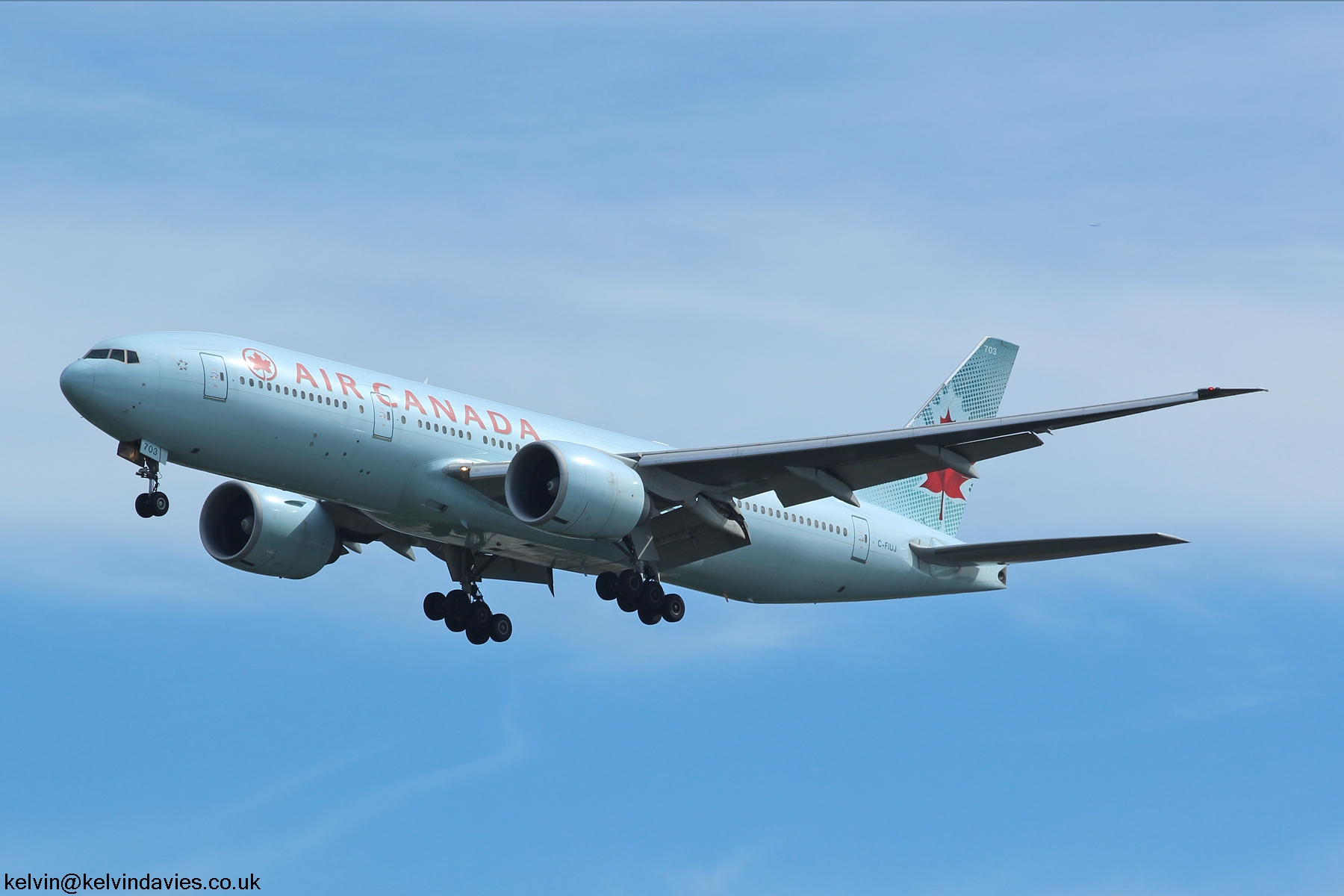 Air Canada 777 C-FIUJ