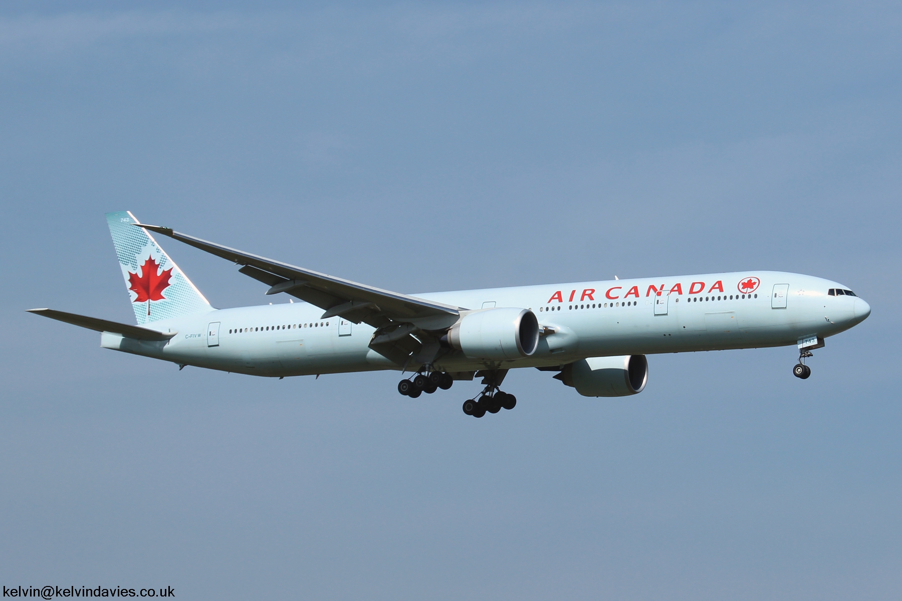 Air Canada 777 C-FIVW