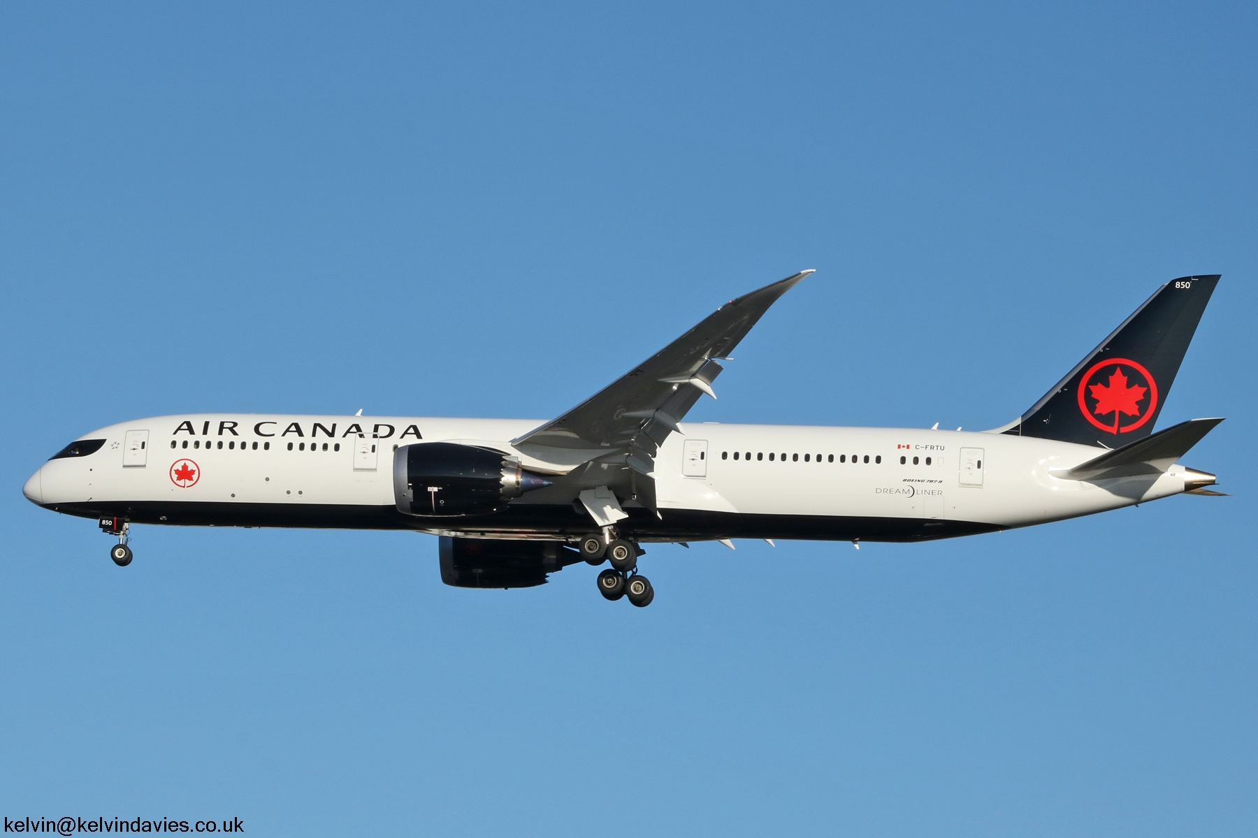 Air Canada 787 C-FRTU