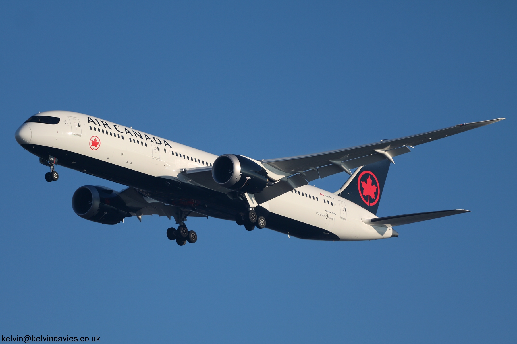 Air Canada 787 C-FRTW