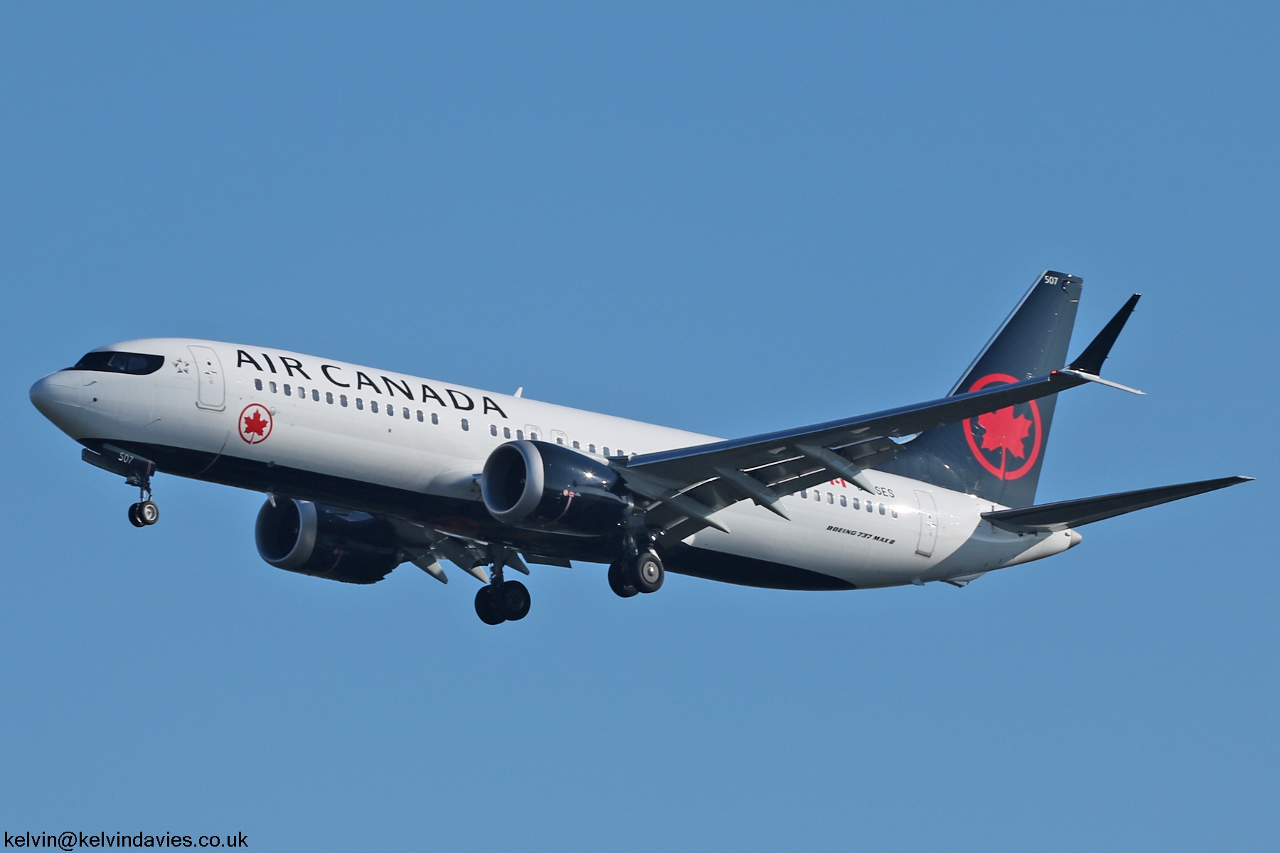 Air Canada 737Max C-FSES