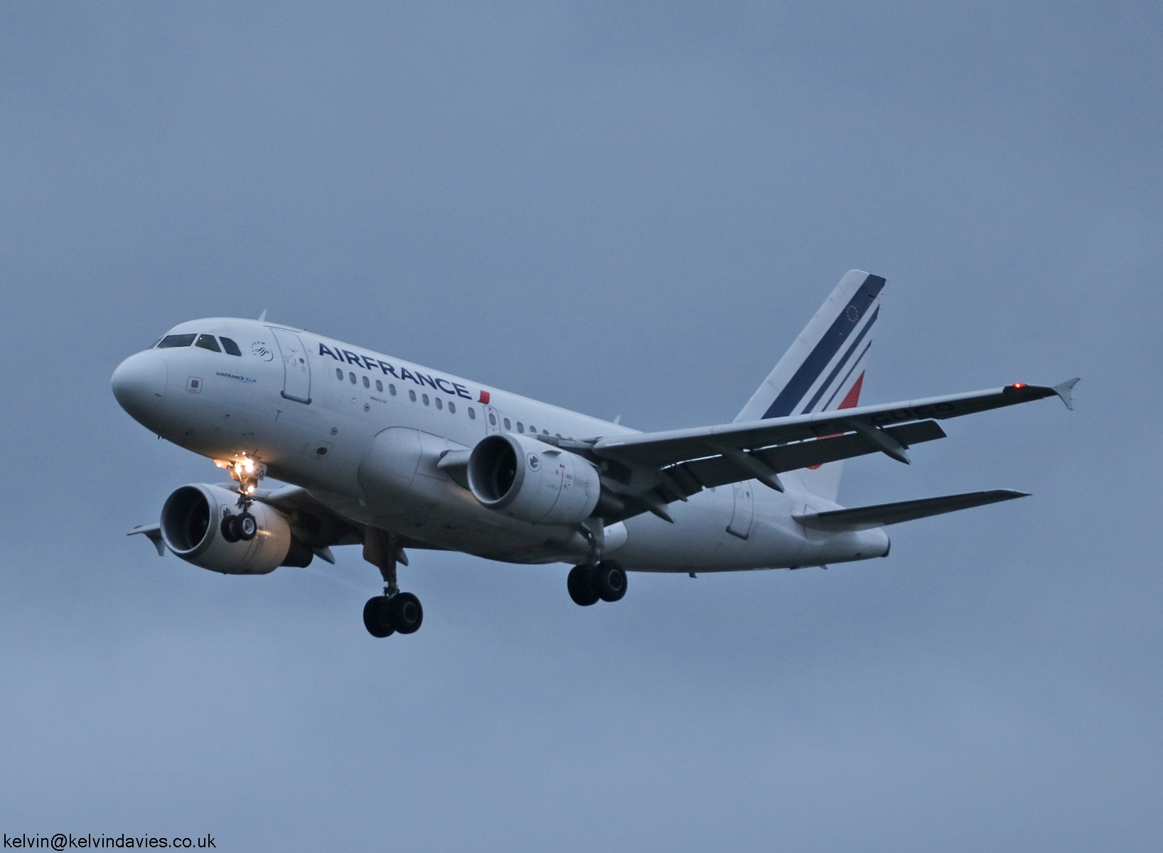 Air France A318-111 F-GUGO