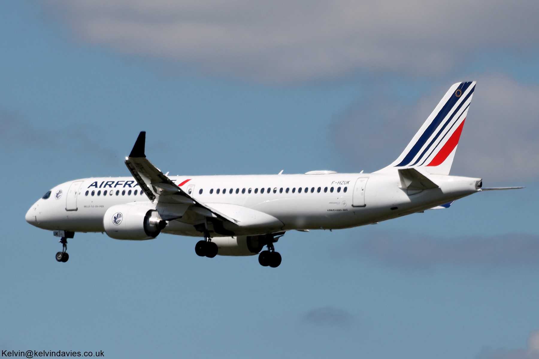 Air France A220 F-HZUK