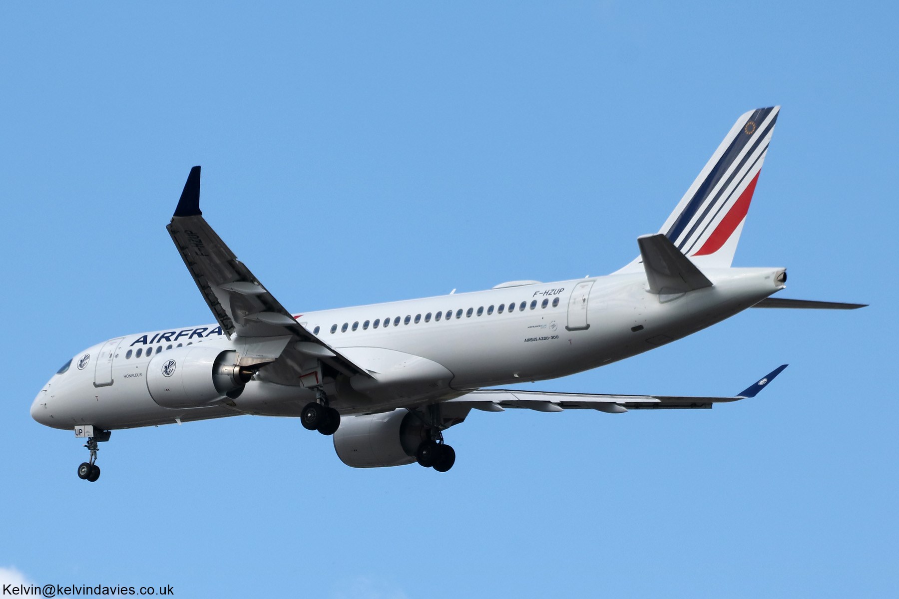 Air France A220 F-HZUP