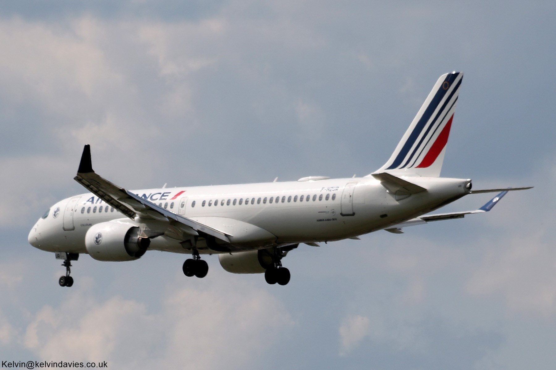 Air France A220 F-HZUR