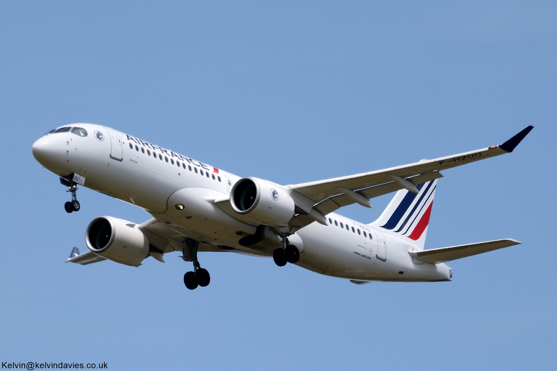 Air France A220 F-HZUU