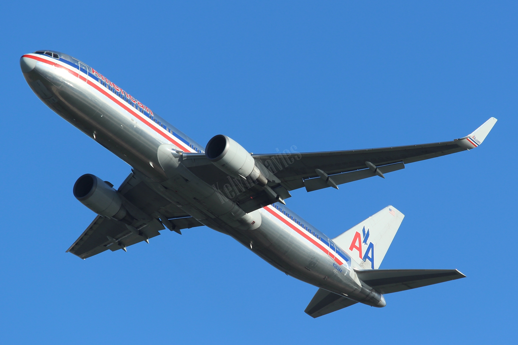 American Airlines 767 N353AA