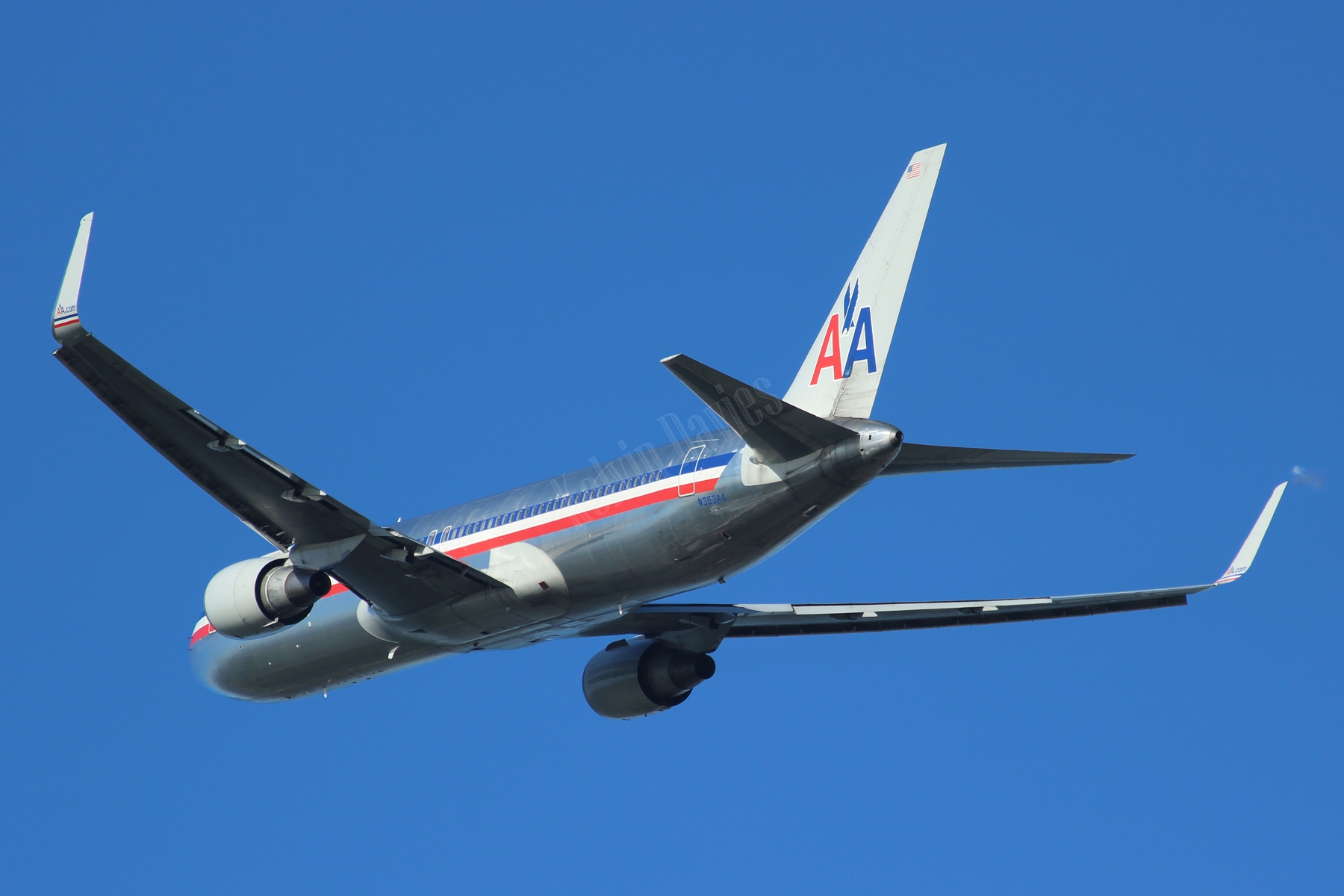 American Airlines 767 N353AA