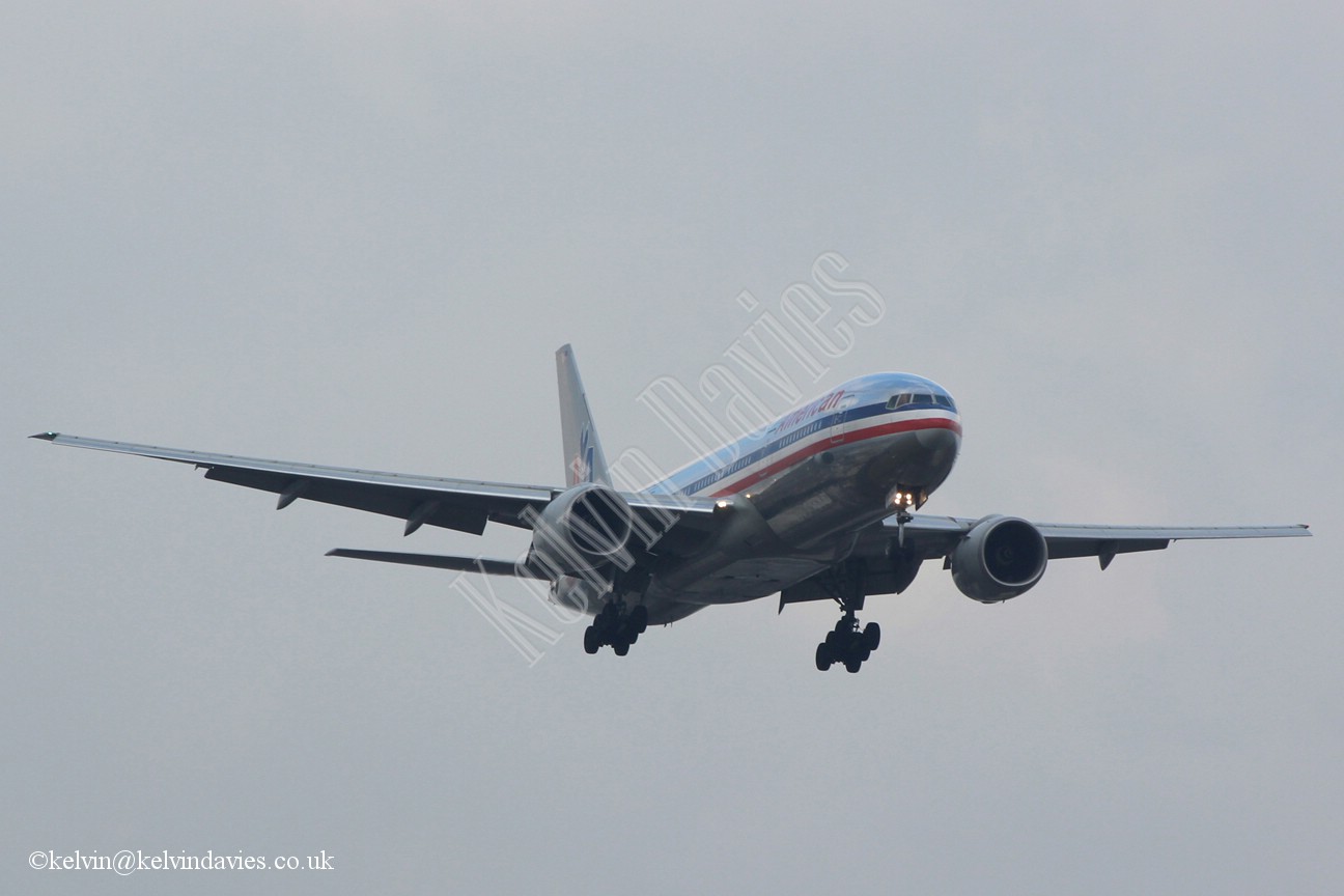 American Airlines B777 N754AN