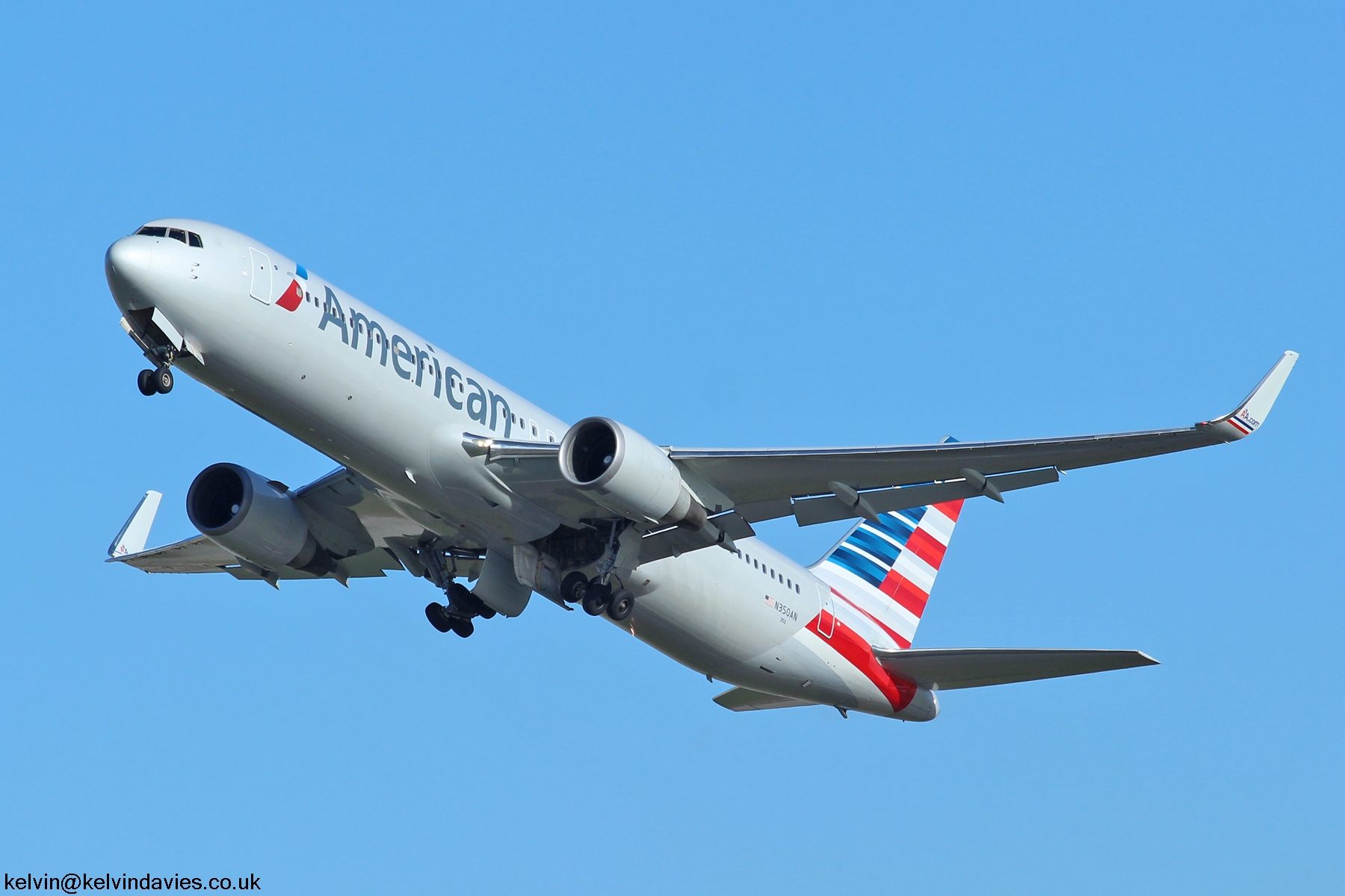 American Airlines 767 N350AN