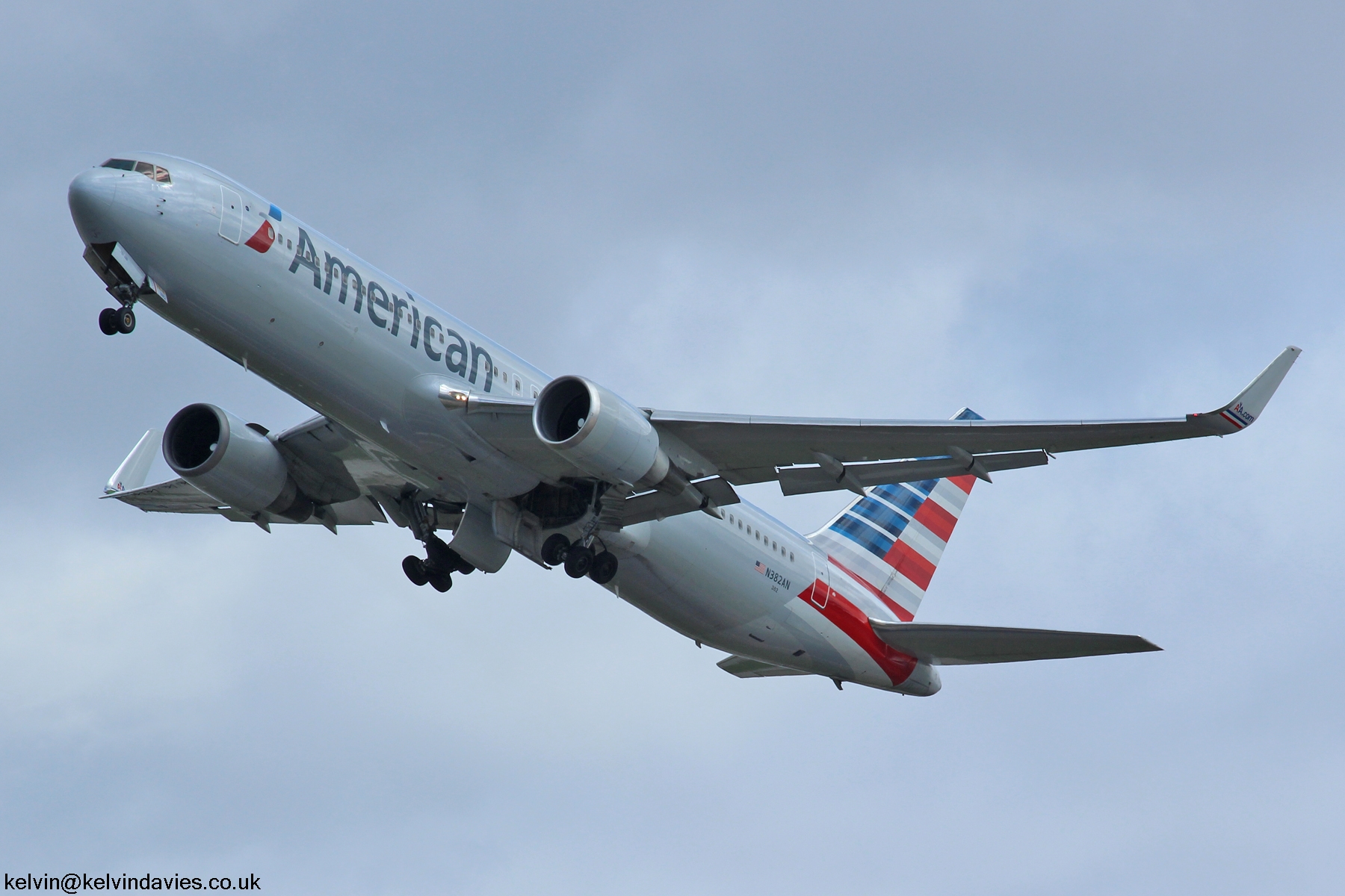 American Airlines 767 N382AN