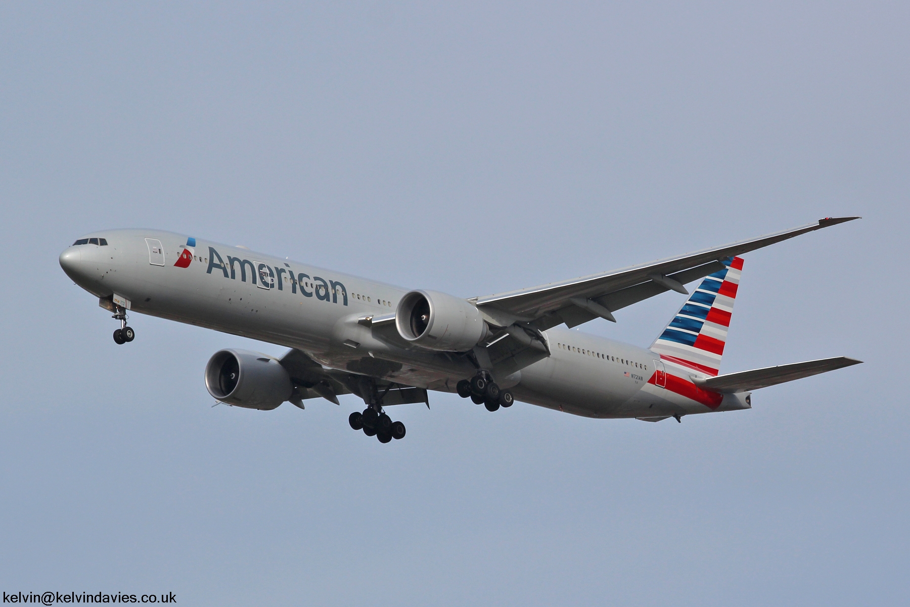 American Airlines 777 N721AN