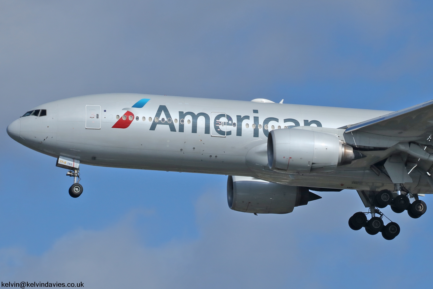 American Airlines 777 N757AN