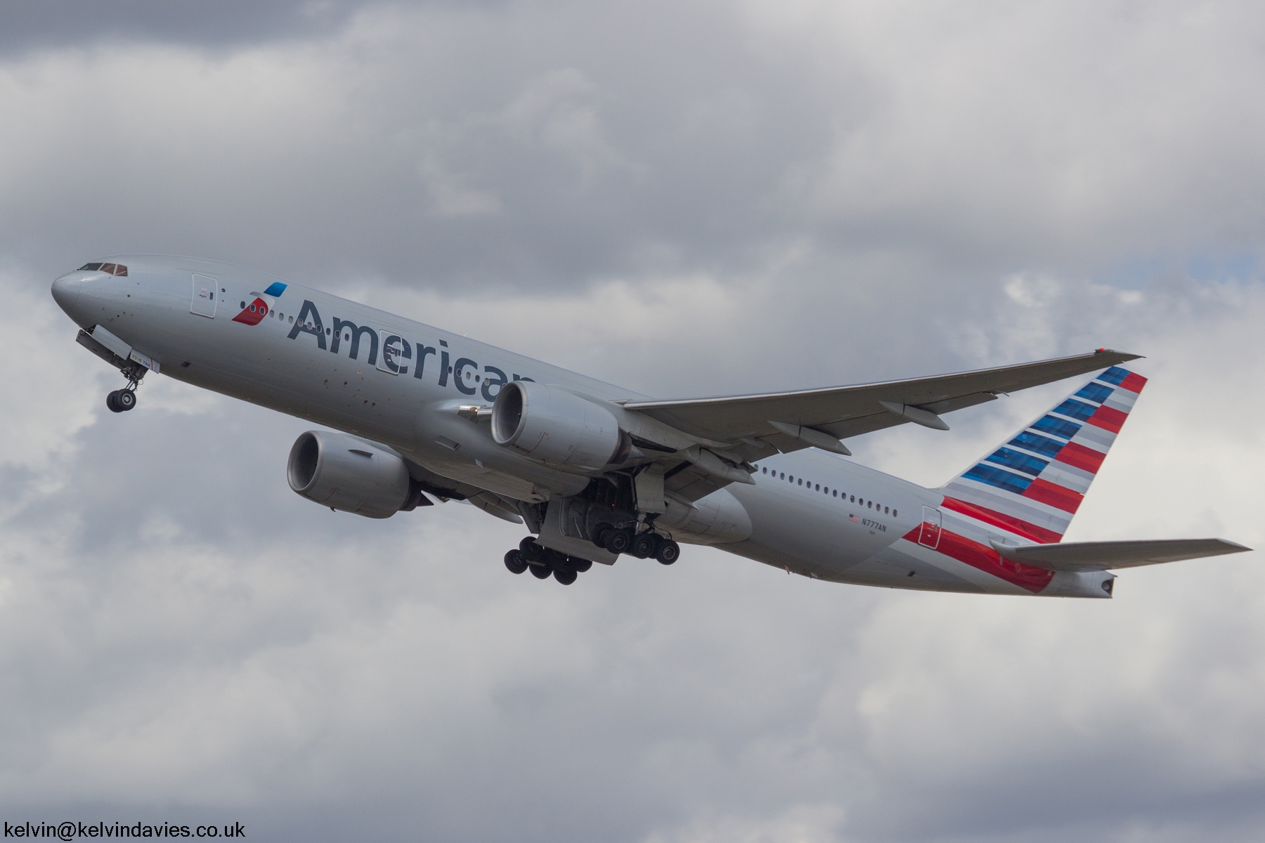 American Airlines B777 N777AN