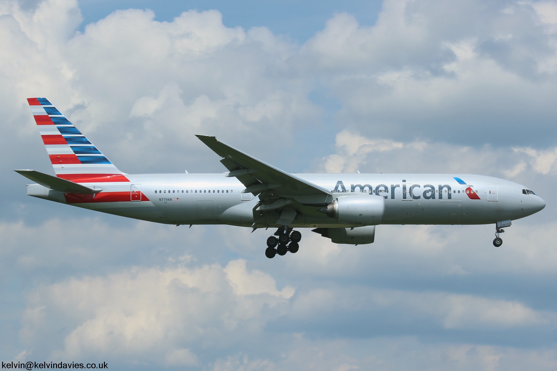 American Airlines B777 N779AN