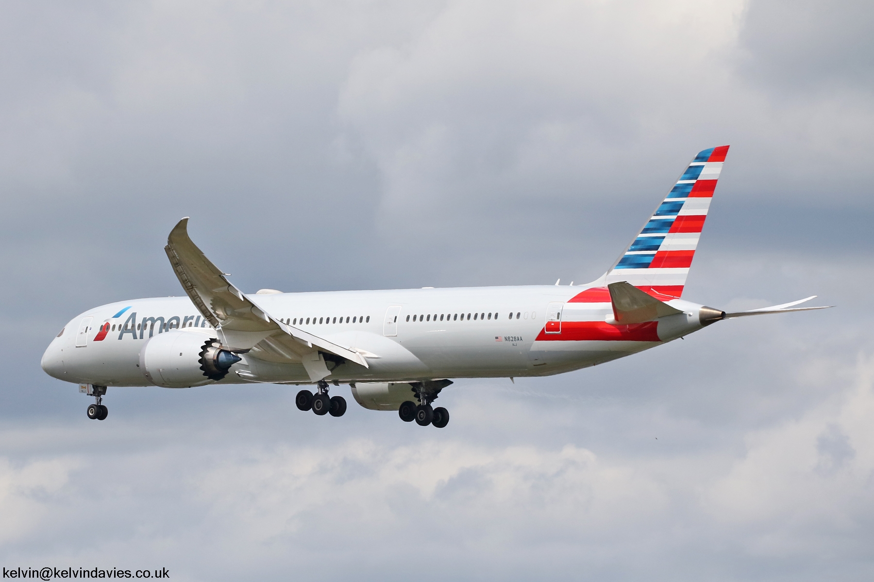 American Airlines 787 N828AA