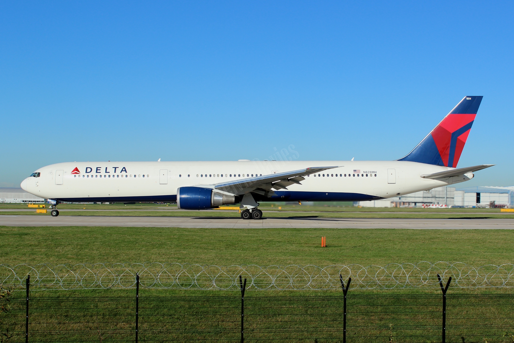 Delta Airlines 767 N828MH