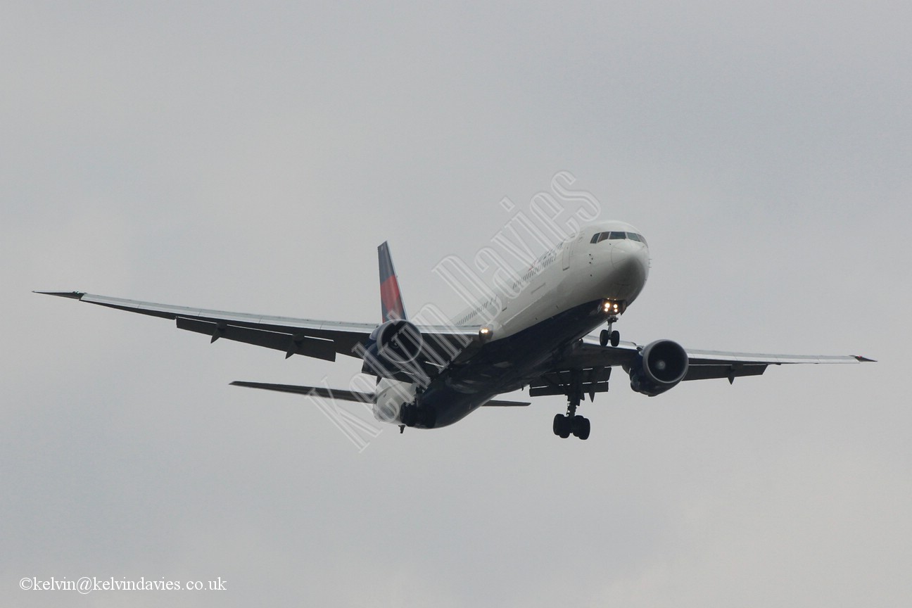 Delta Airlines 767 N830MH