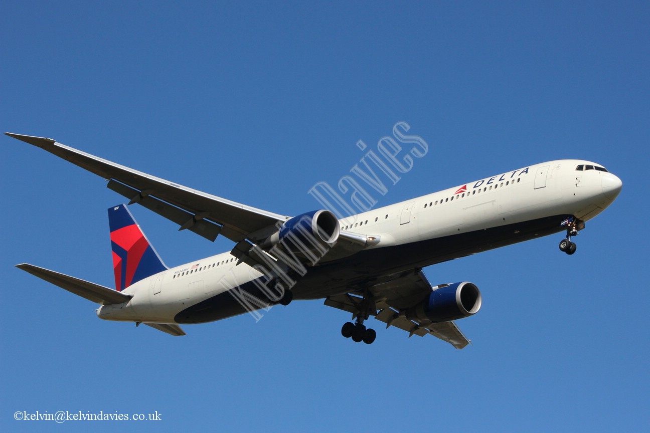 Delta Airlines 767 N834MH