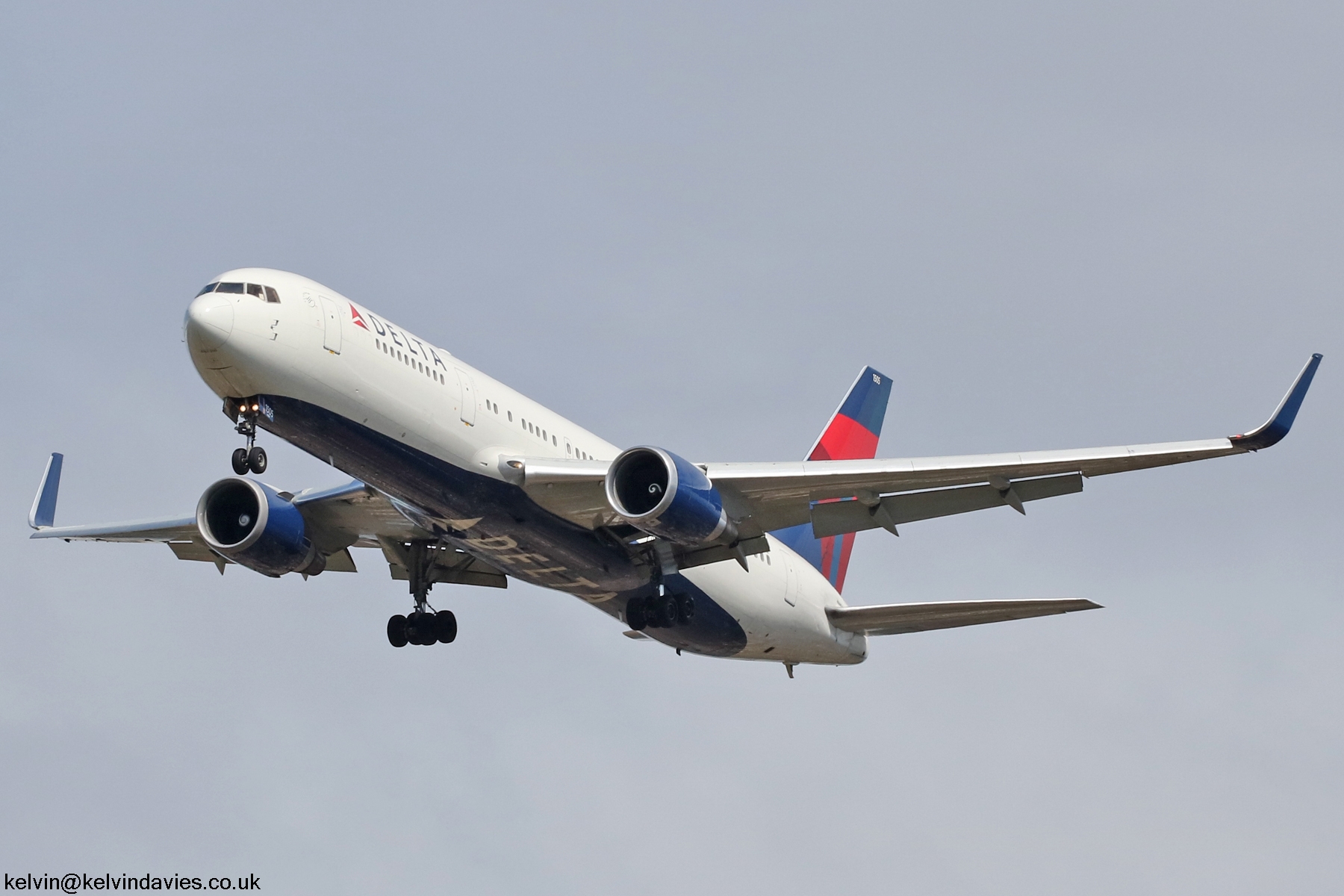 Delta Air Lines 767 N155DL