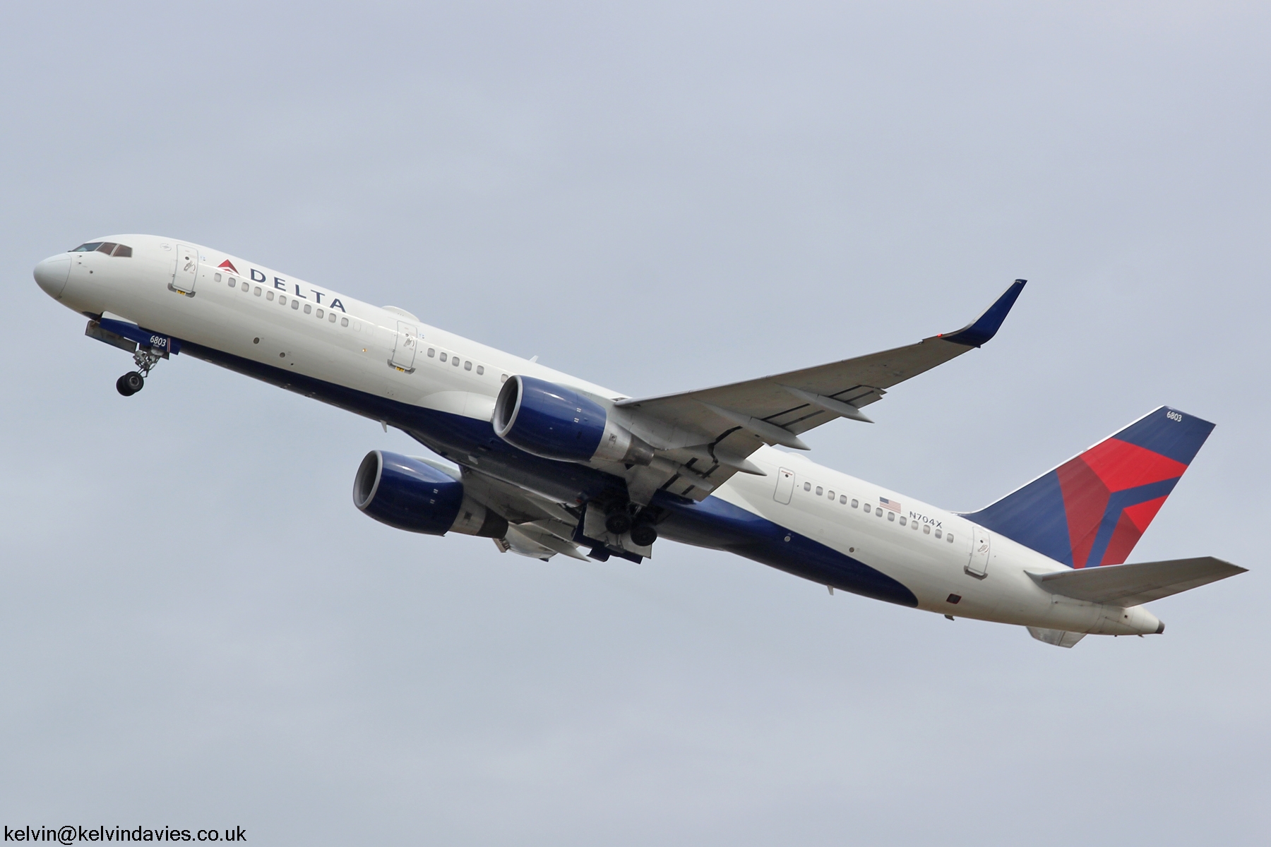 Delta Airlines 757 N704X