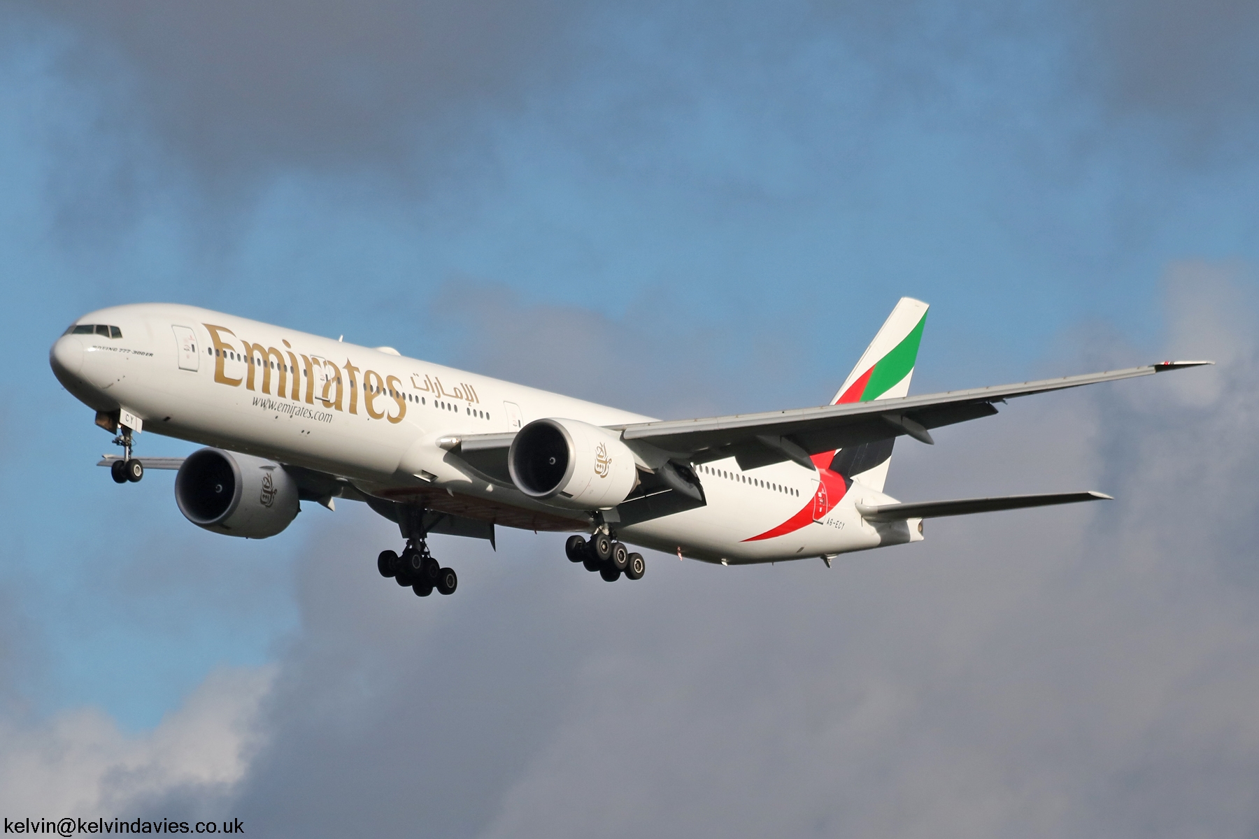 Emirates 777 A6-ECY