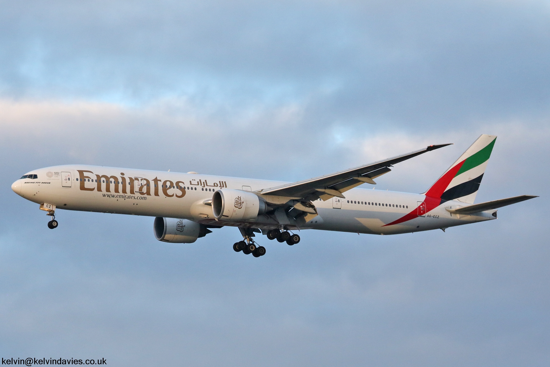 Emirates 777 A6-ECZ