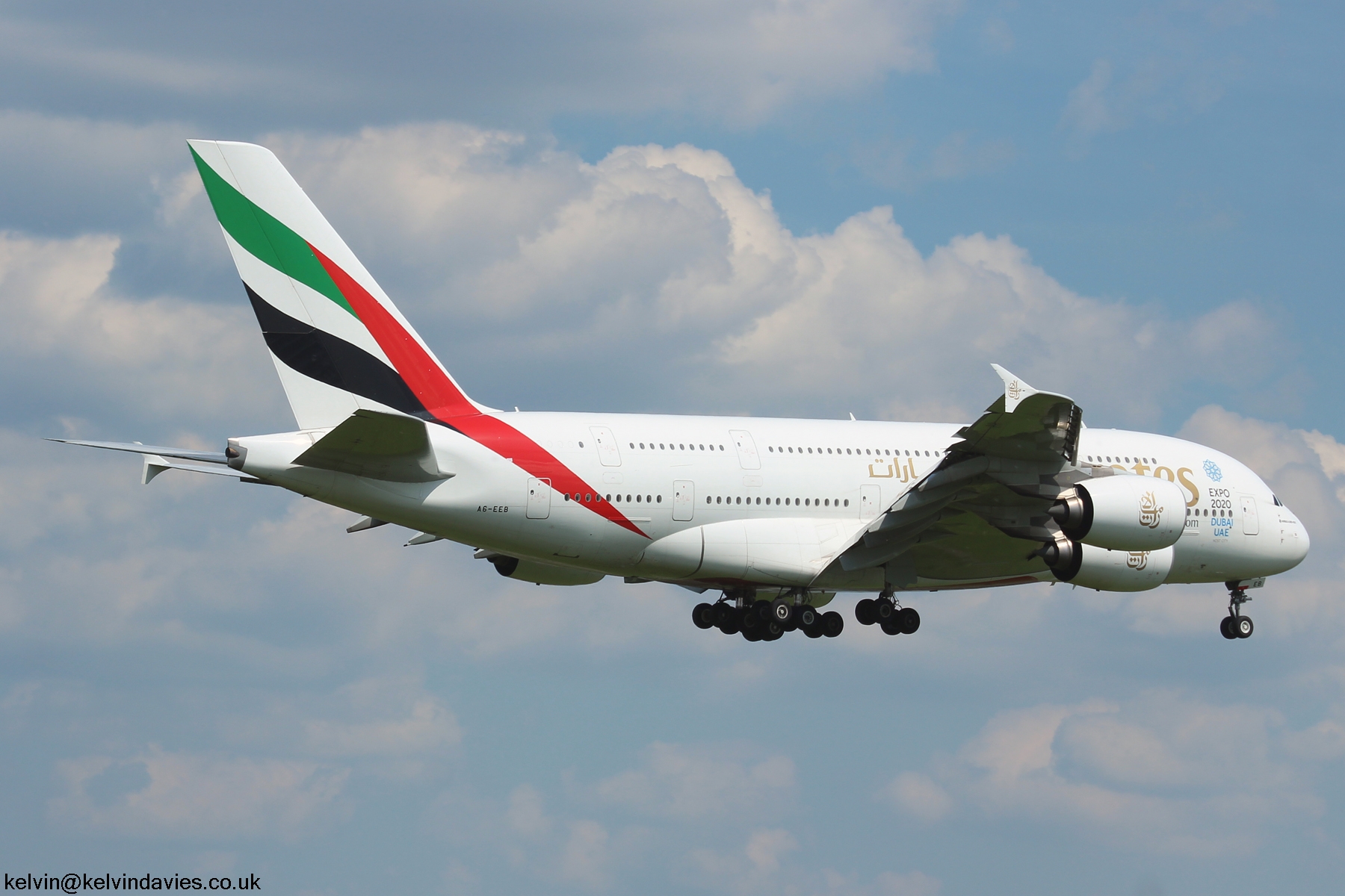 Emirates A380 A6-EEB