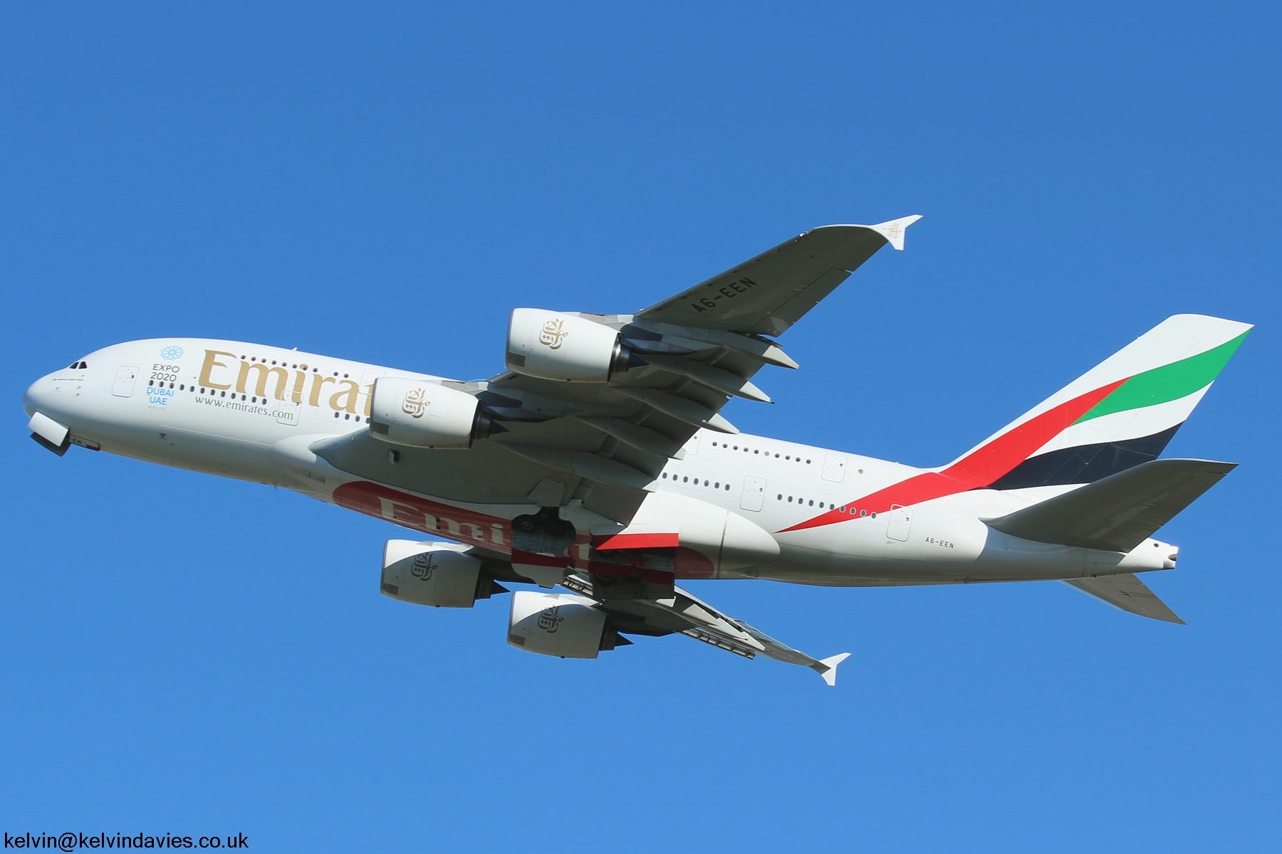 Emirates A380 A6-EEN