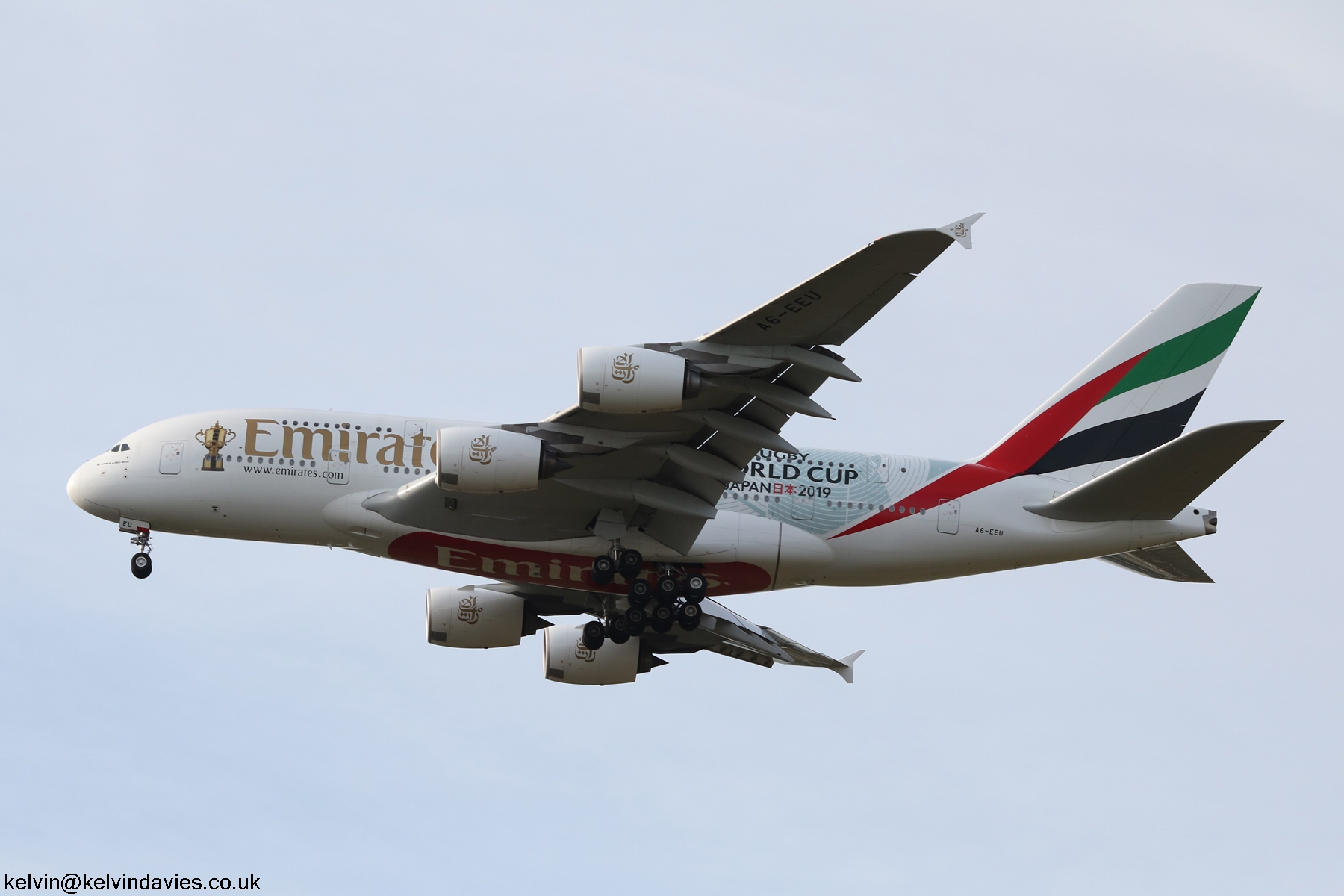 Emirates A380 A6-EEU