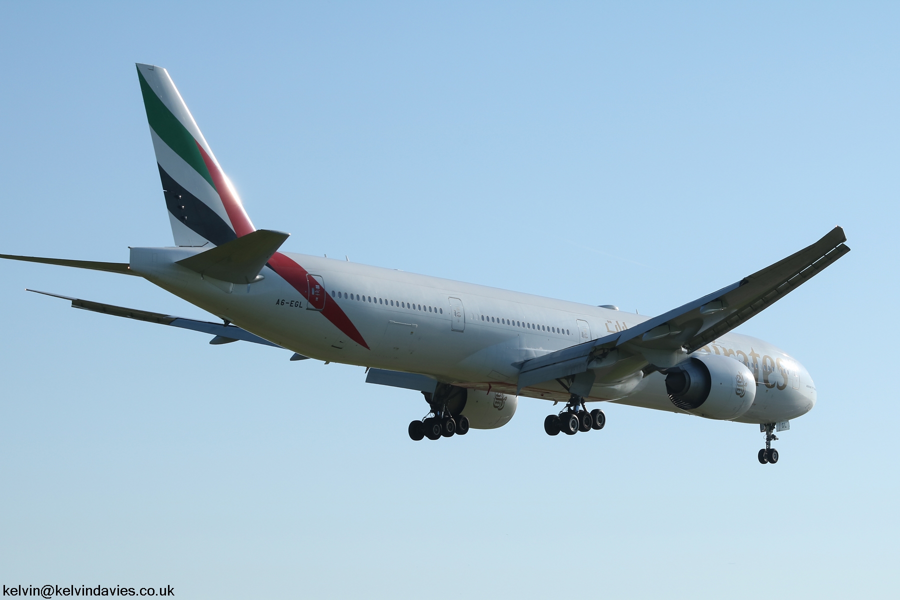 Emirates 777 A6-EGL