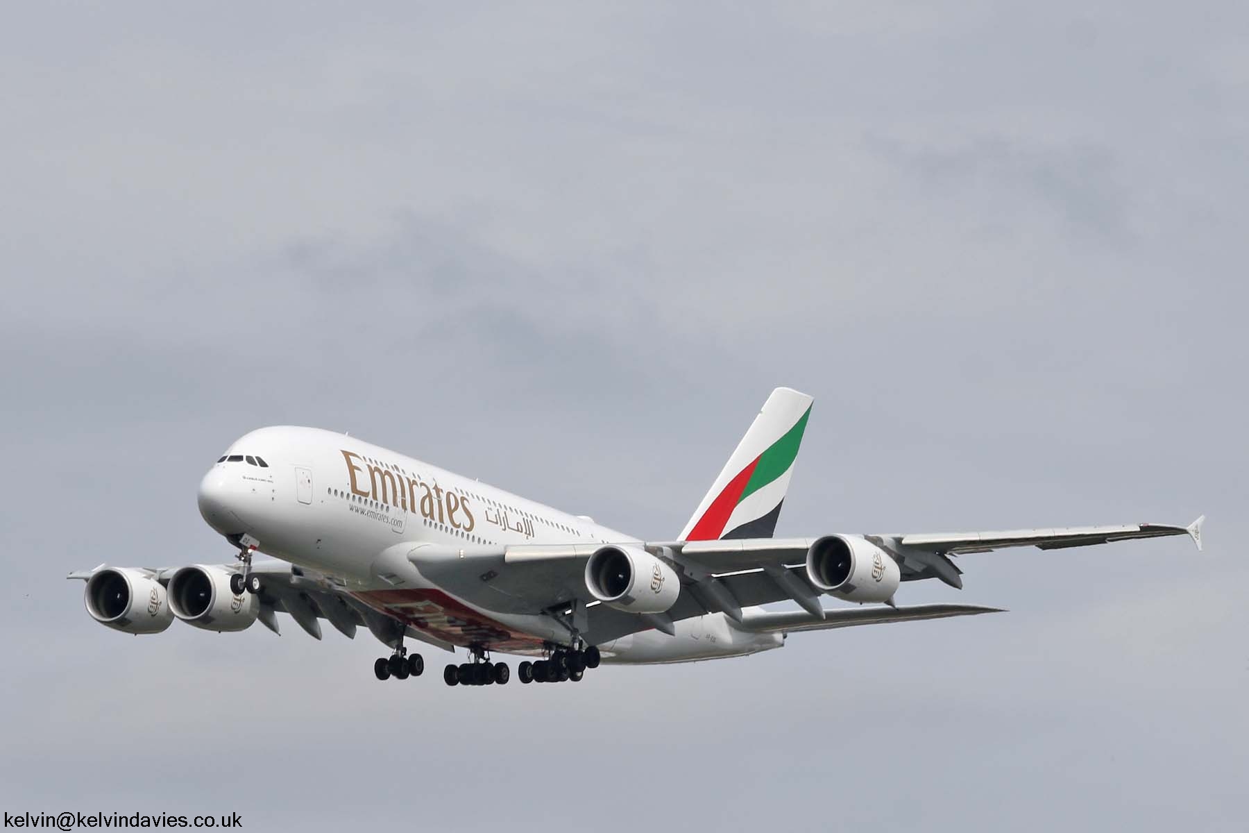 Emirates Airline A380 A6-EOG