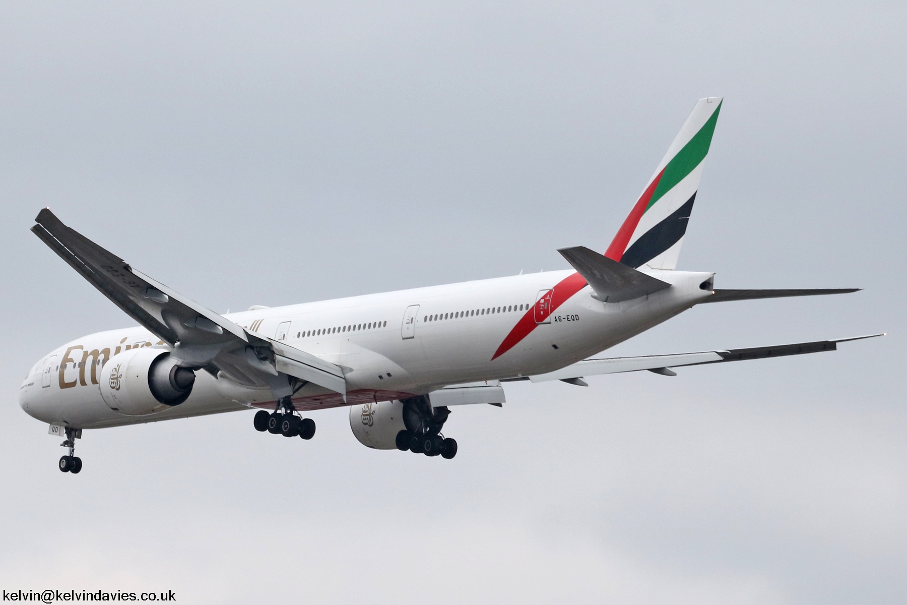 Emirates 777 A6-EQD