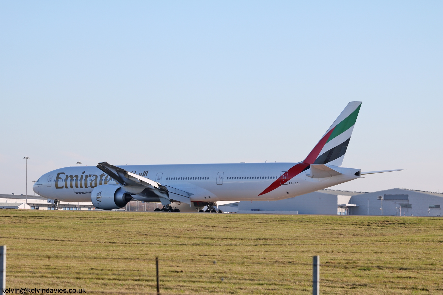 Emirates 777 A6-EQL